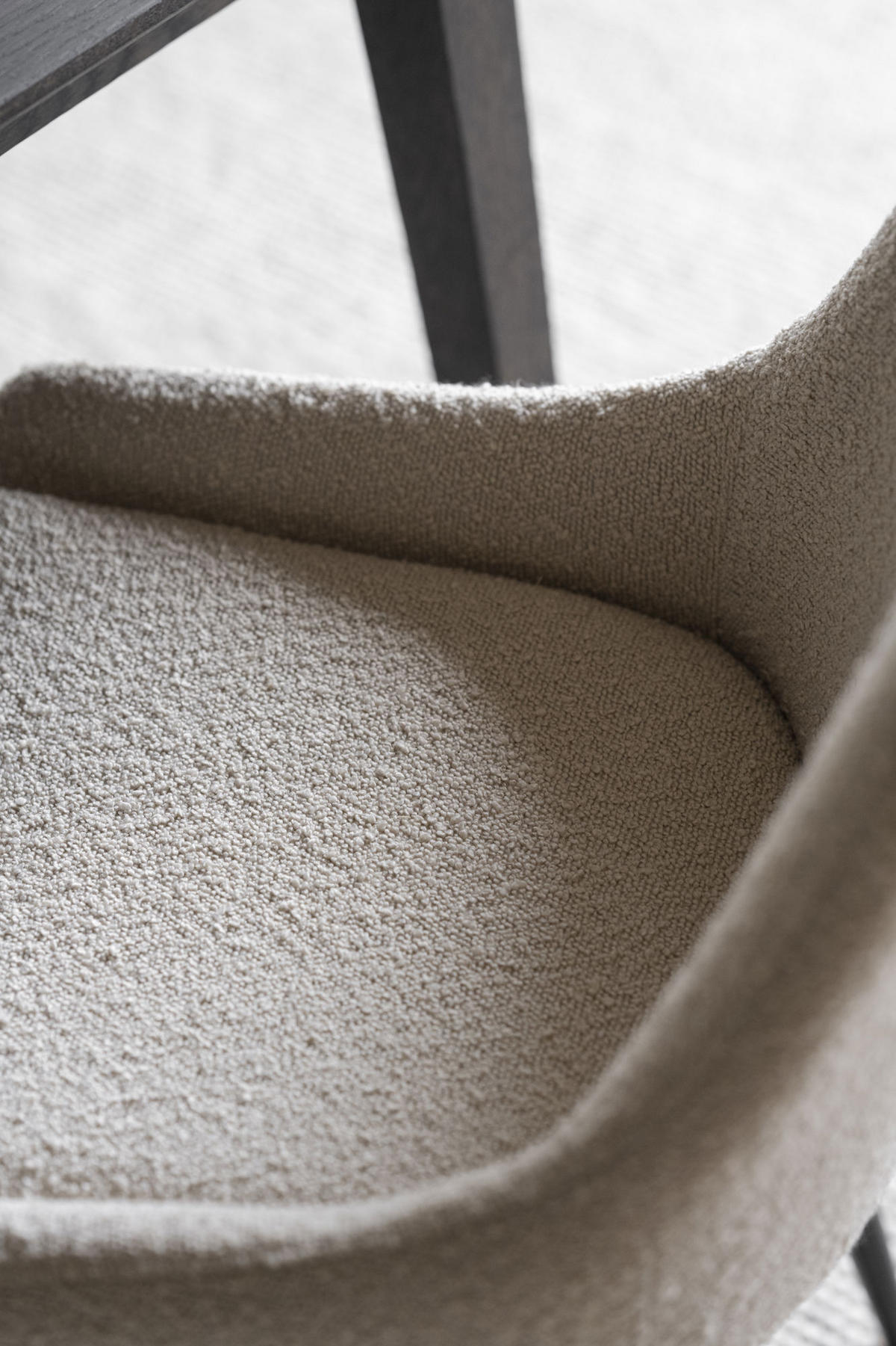 STOL Bouclé  - beige/svart, Klassisk, metall/trä (49/85/55cm) - Rowico