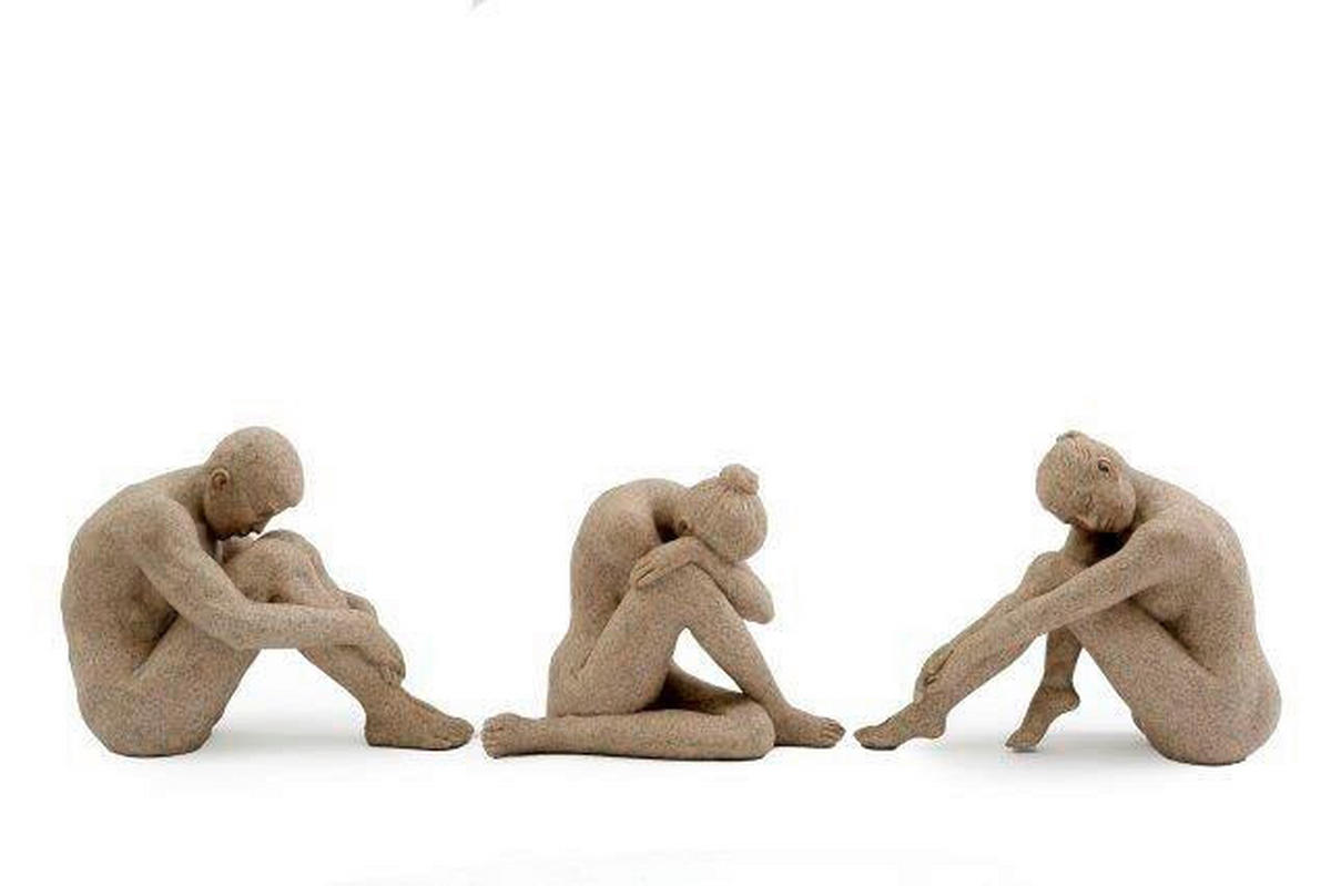 SZOBOR - világosbarna, Basics, műanyag (20/15/8cm)