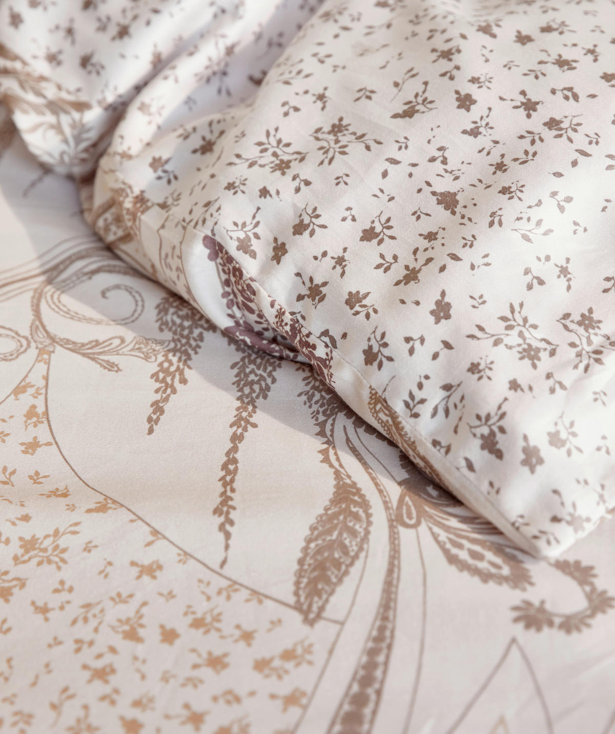 WENDEBETTWÄSCHE SS22 Satin  - Lila, KONVENTIONELL (200/200cm) - Essenza