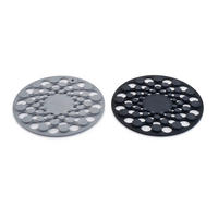 PODMETAČ ZA LONAC  - tamno siva/svijetlo siva, Basics, plastika (17/0,8/17cm) - Joseph Joseph