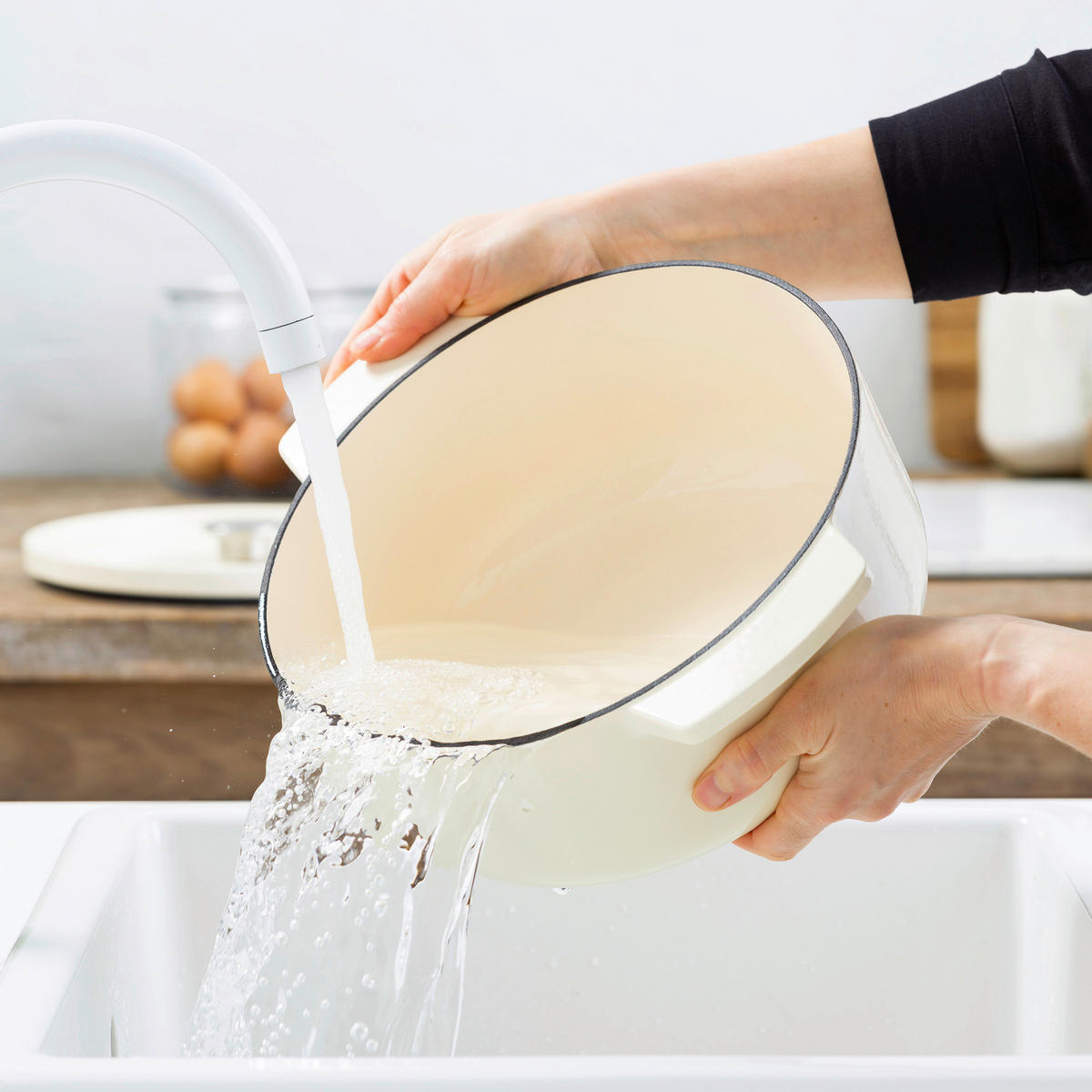 BRÄTER Cast Iron  - Creme, Basics, Metall (3.3l) - Kitchenaid