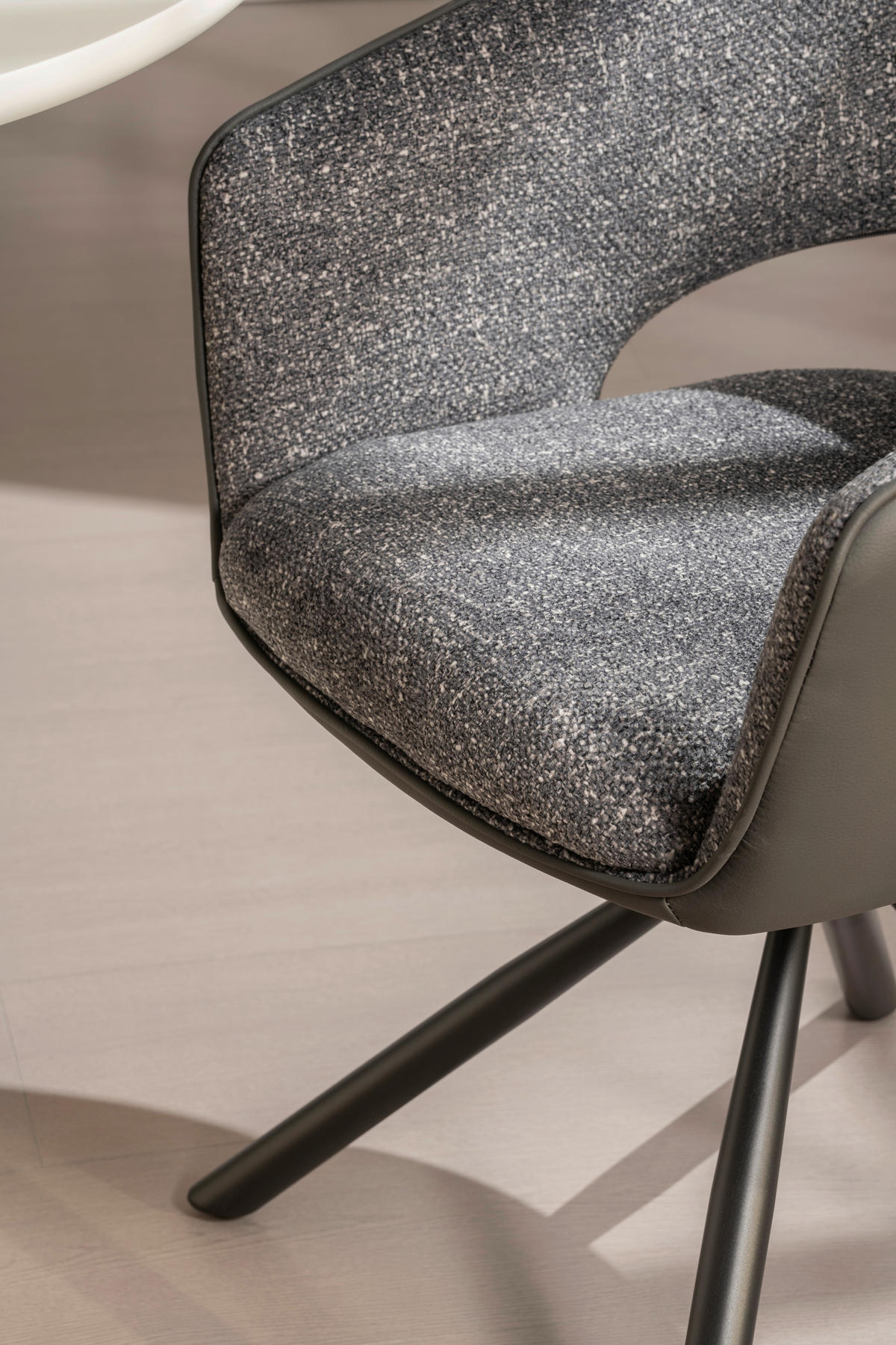 NASLANJAČ, les, kovina, tekstil temno siva  - temno siva/siva, Trendi, kovina/tekstil (58/83/62cm) - Livetastic