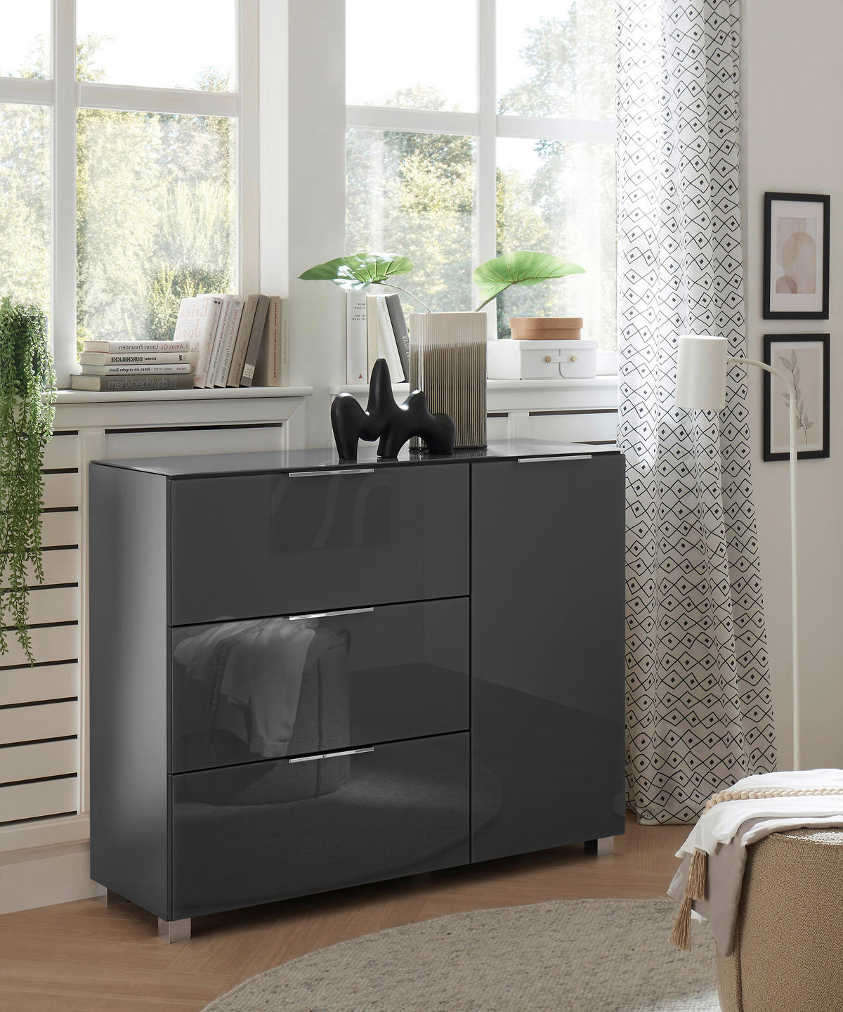KOMMODE 120,5/96/38 cm  in Graphitfarben  - Chromfarben/Graphitfarben, Konventionell, Glas/Holzwerkstoff (120,5/96/38cm) - Xora
