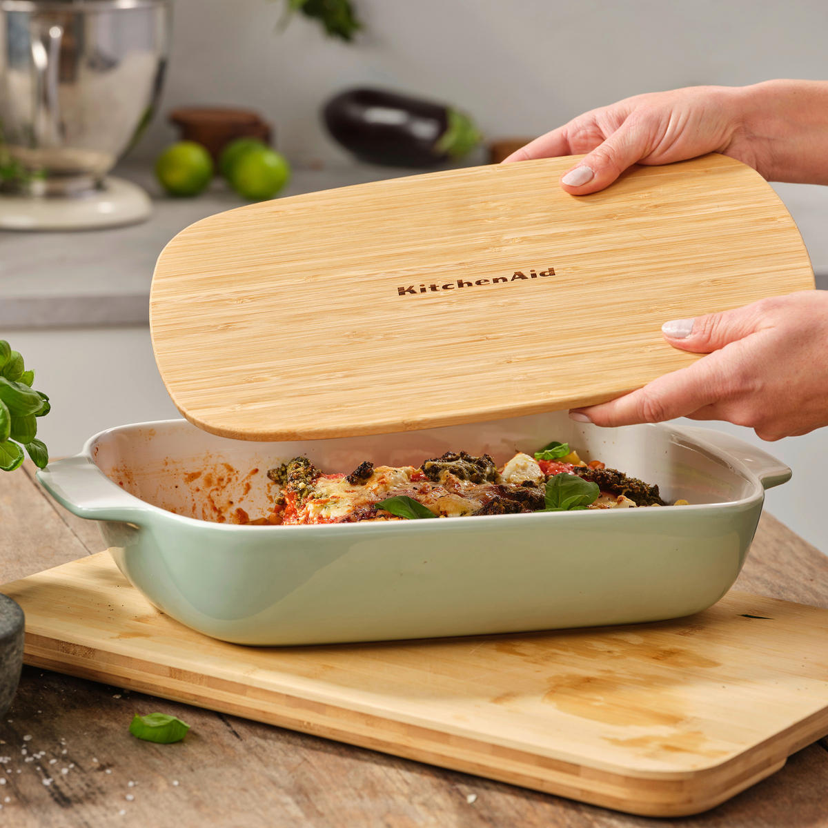AUFLAUFFORM Keramik, Naturmaterialien Steingut  - Weiß/Hellgrün, Basics, Naturmaterialien/Keramik (24cm) - Kitchenaid