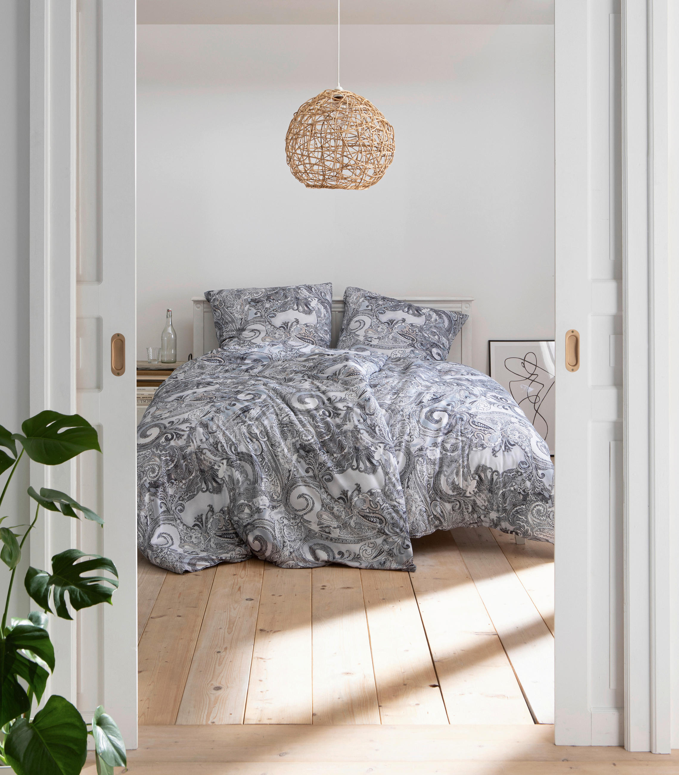 BETTWÄSCHE ATELIER Makosatin 155/220 cm  - Platinfarben, Basics, Textil (155/220cm) - Estella