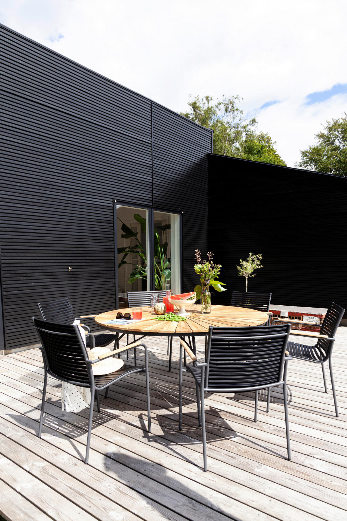 STAPELSTUHL in Kunststoff Anthrazit, Schwarz, Teakfarben  - Anthrazit/Schwarz, KONVENTIONELL, Holz/Kunststoff (60/84/56cm) - Gardenson