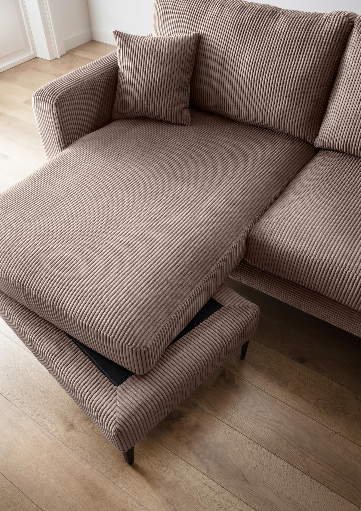 ECKSOFA in Cord Graubraun  - Graubraun/Schwarz, Basics, Textil/Metall (204/153cm) - Livetastic