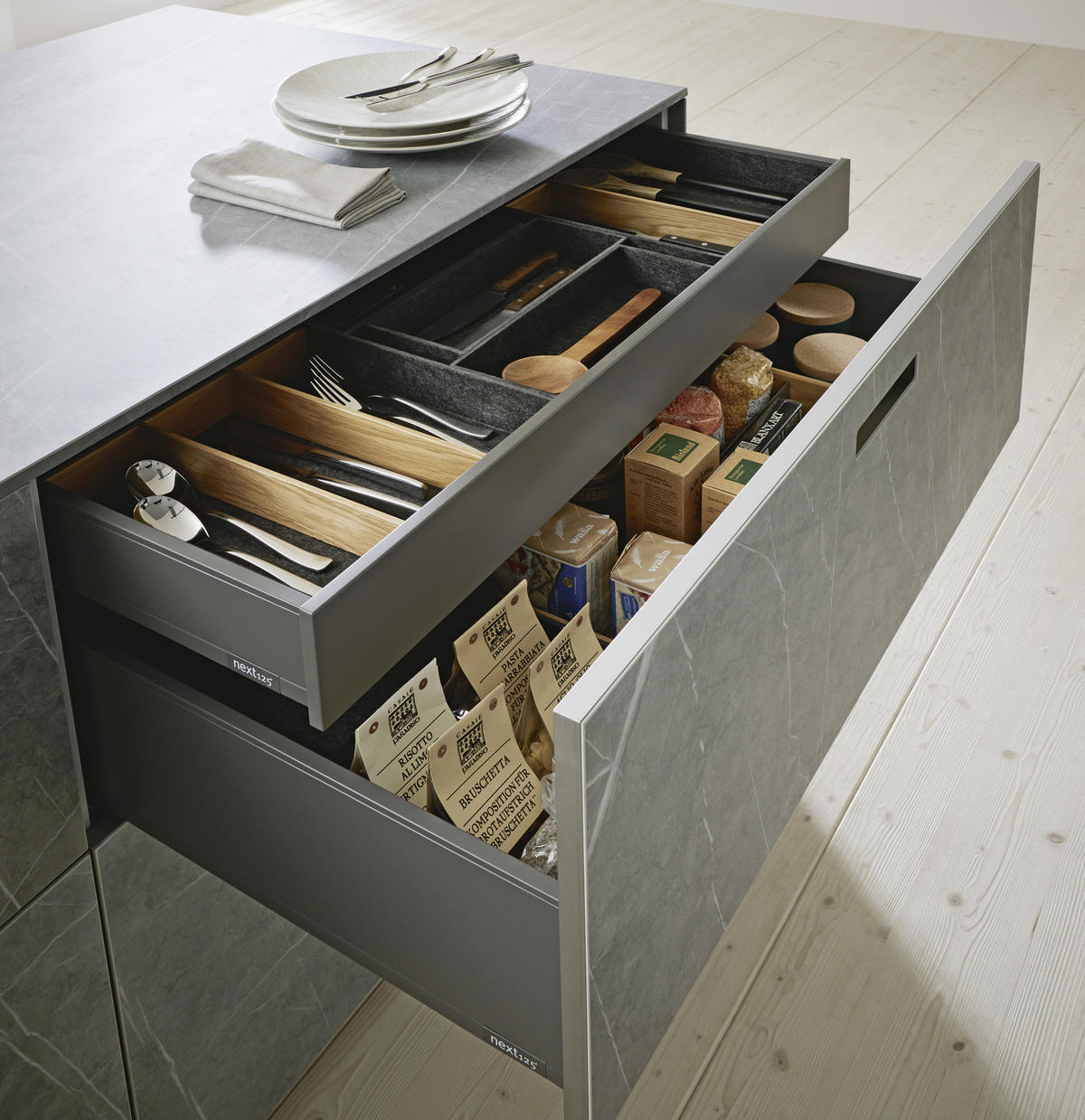 EINBAUKÜCHE   - Design, Keramik/Holzwerkstoff - Next 125