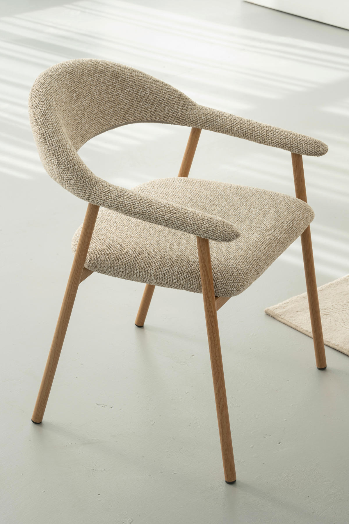 ARMLEHNSTUHL   Bouclé  - Taupe/Walnussfarben, Basics, Holz/Textil (59/75/62cm) - Livetastic