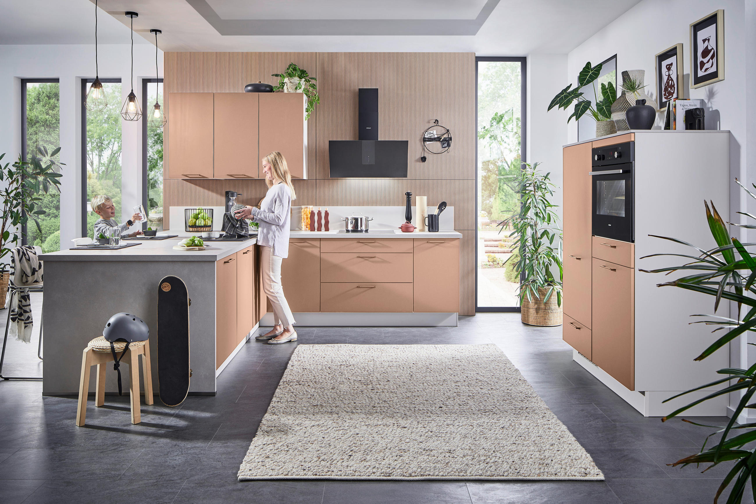 BUCĂTĂRIE LA COMANDĂ   - corai, Design, material pe bază de lemn - Celina