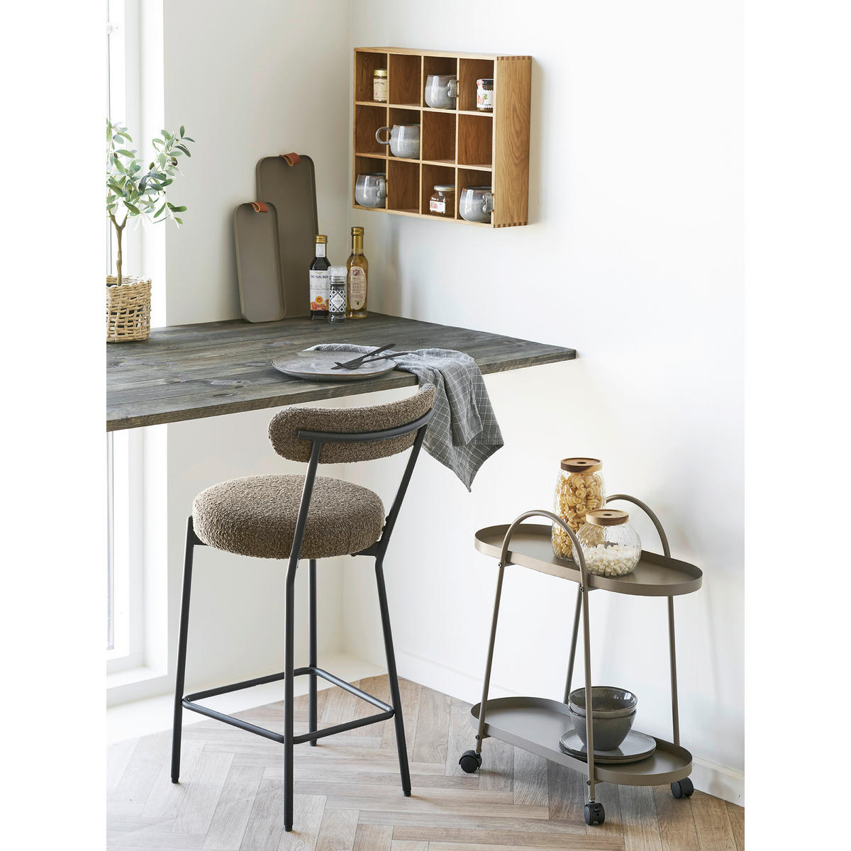 BARWAGEN in Hellbraun  - Hellbraun, Basics, Kunststoff/Metall (60/27,5/64cm)