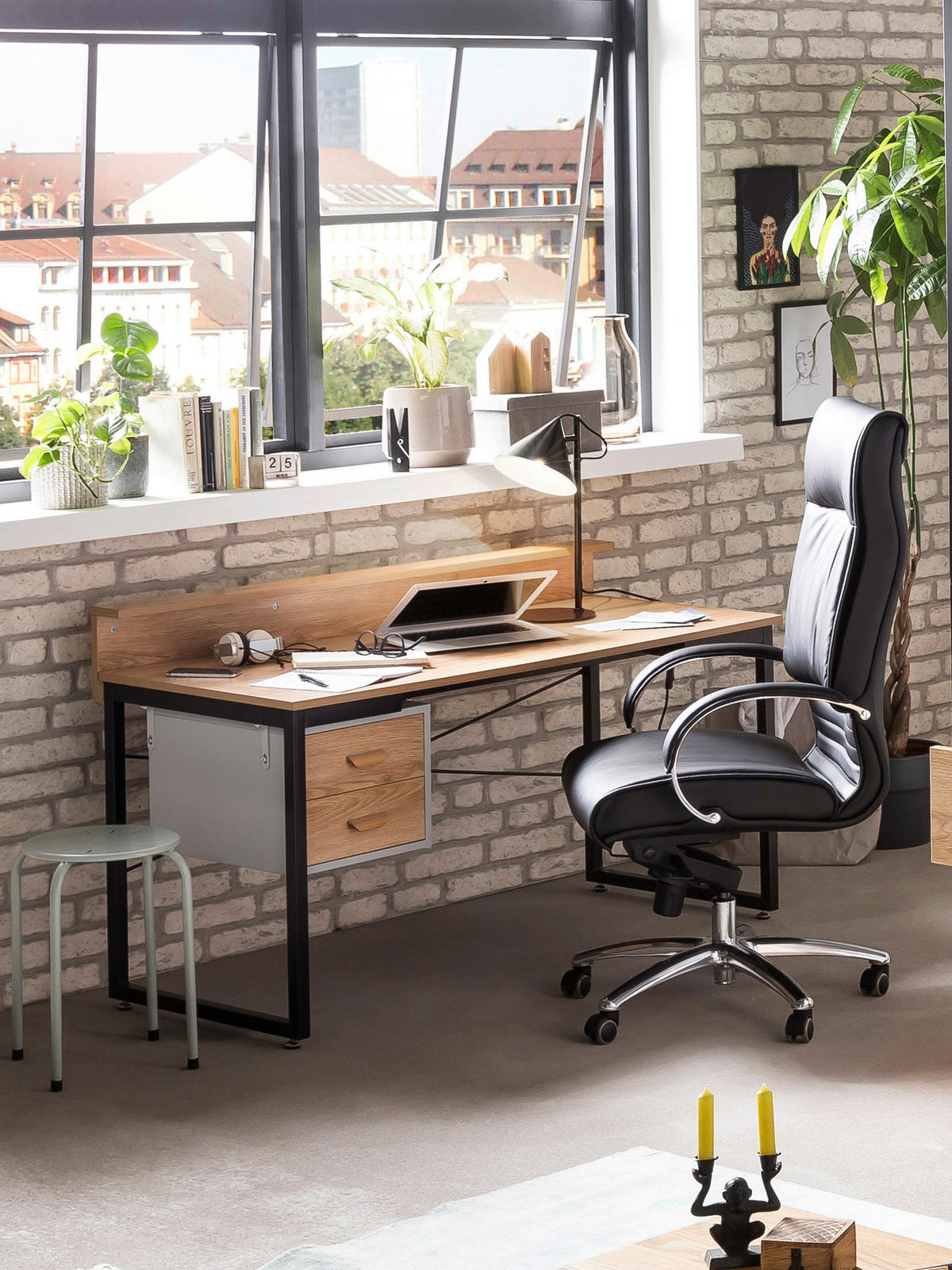 SCHREIBTISCH 140/60/84 cm  in Naturfarben, Schwarz  - Schwarz/Naturfarben, Design, Holzwerkstoff/Metall (140/60/84cm) - Livetastic