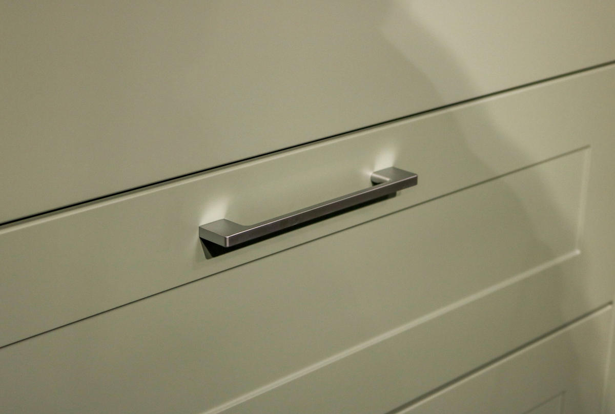 ECKUNTERSCHRANK 115/90/60 cm  in Grün, Eiche San Remo  - Chromfarben/Eiche San Remo, Design, Holzwerkstoff/Metall (115/90/60cm) - MID.YOU