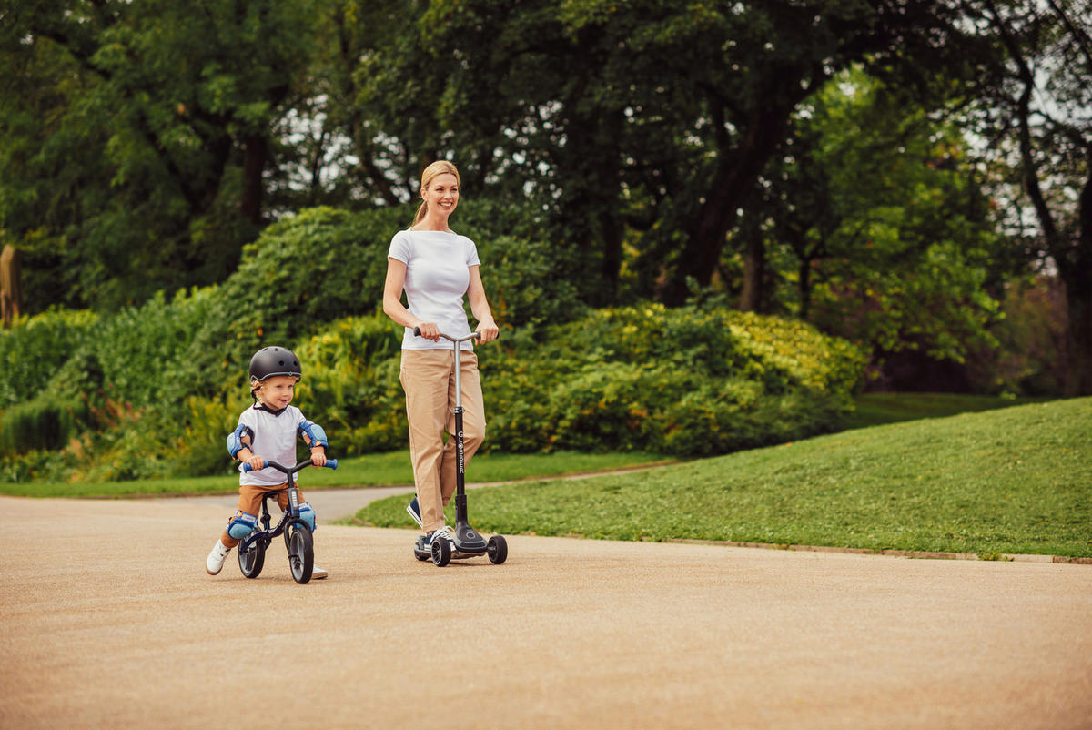 KINDERSCOOTER ULTIMUM LIGHTS  - Grau, Basics, Kunststoff/Metall (63/39,5/101cm) - GLOBBER