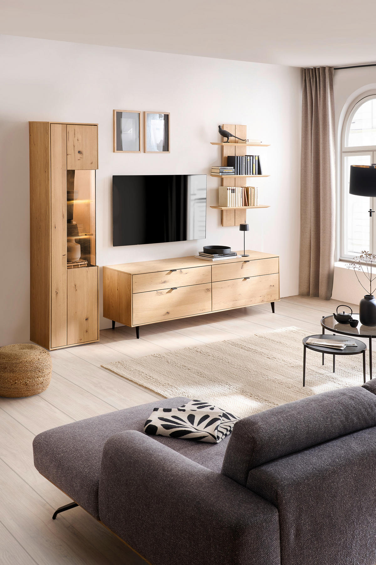 WOHNWAND  in Eichefarben 267/205/50 cm  - Eichefarben/Schwarz, Natur, Glas/Holz (267/205/50cm) - Cantus