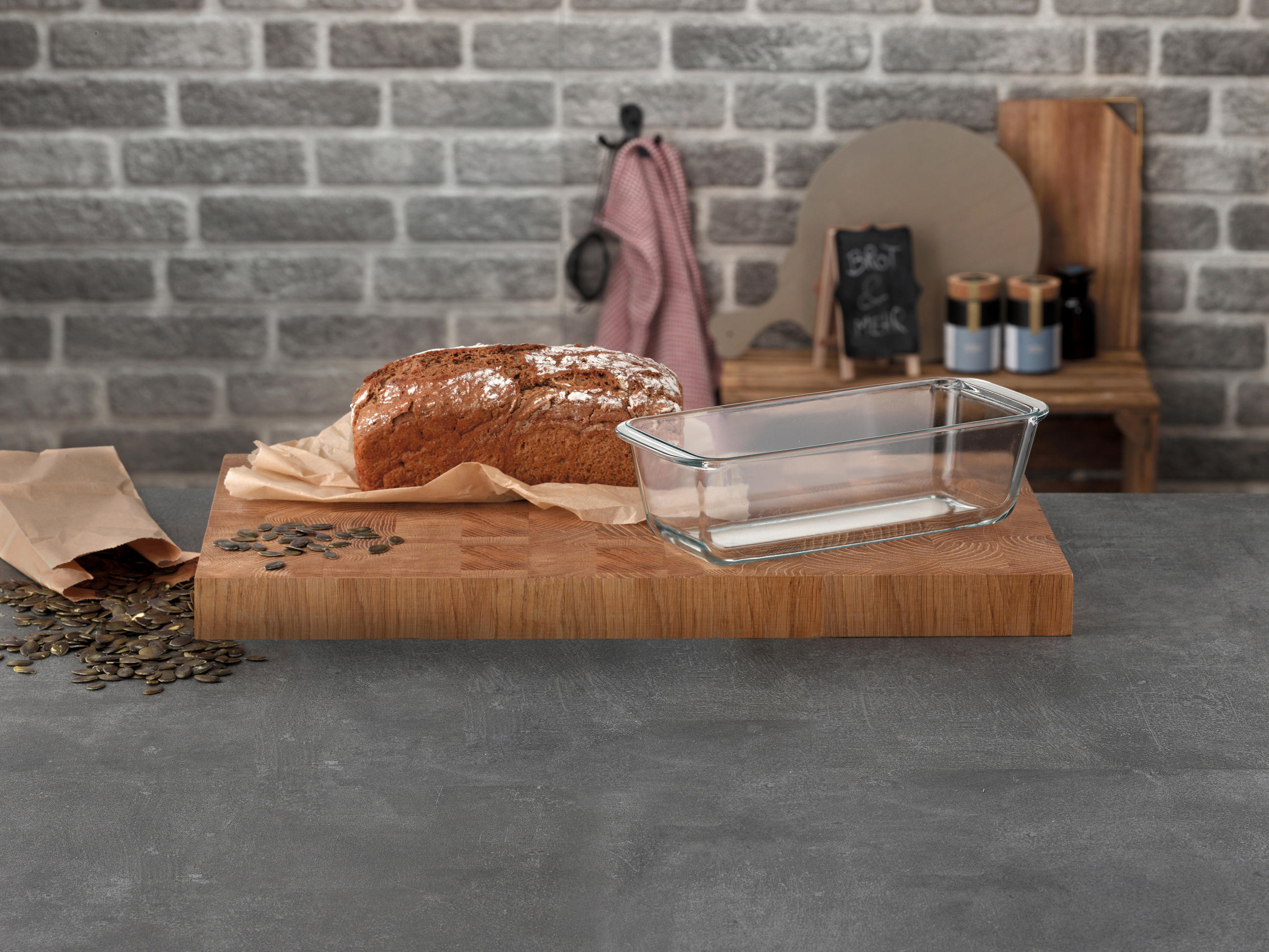 BACKFORM - Klar, Basics, Glas (1,4l) - Bohemia