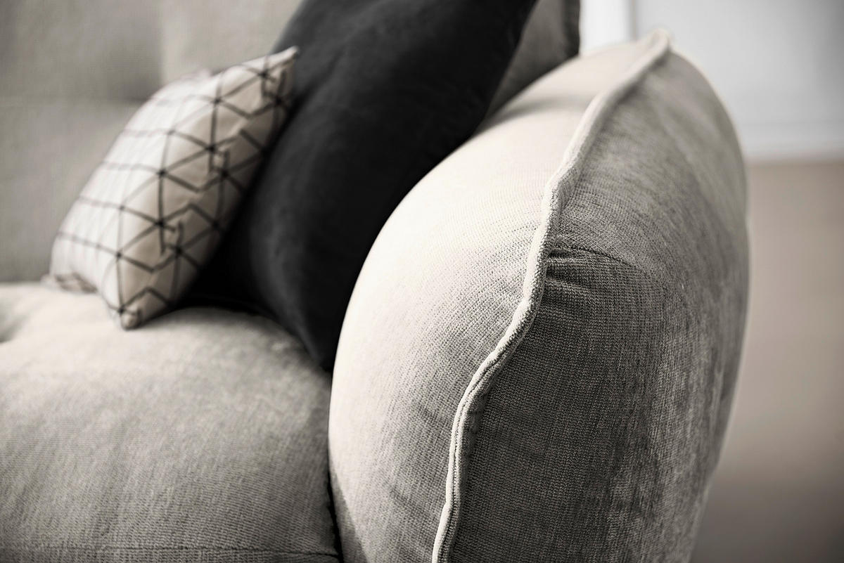 ECKSOFA in Chenille Silberfarben  - Silberfarben/Schwarz, Modern, Kunststoff/Textil (184/269cm) - Trendmanufaktur