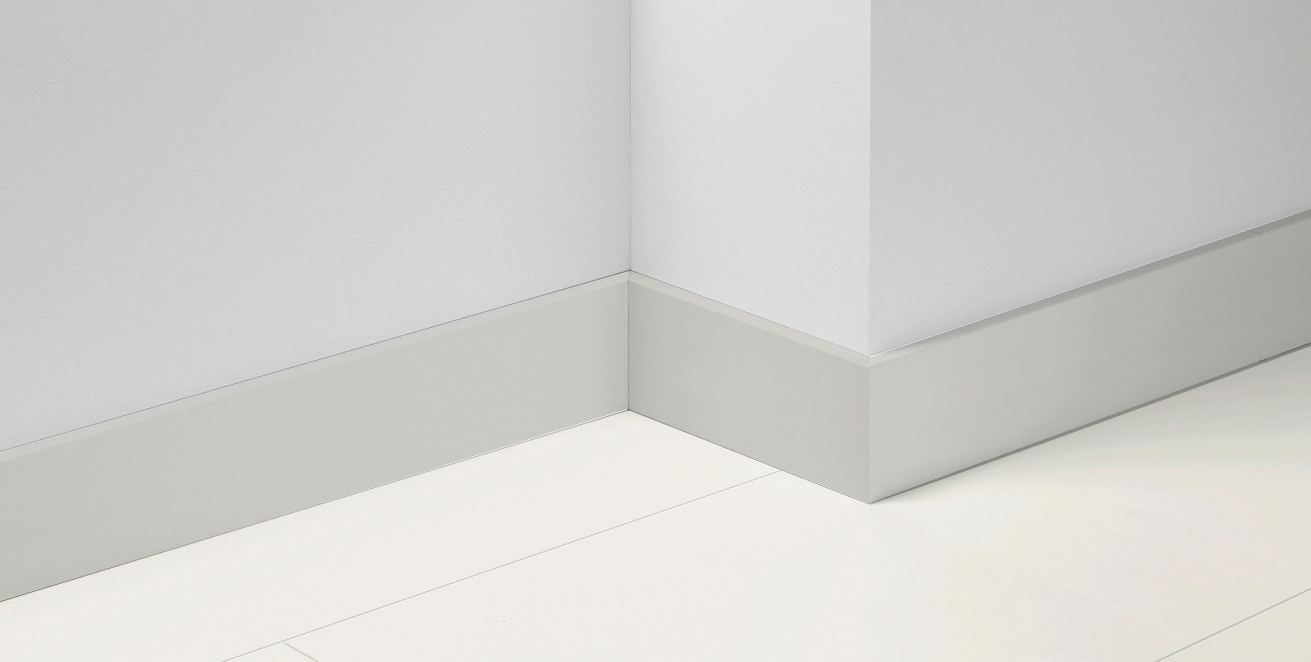 SOCKELLEISTE - Weiß/Grau, Basics, Holz (220/2,5/10cm) - Parador