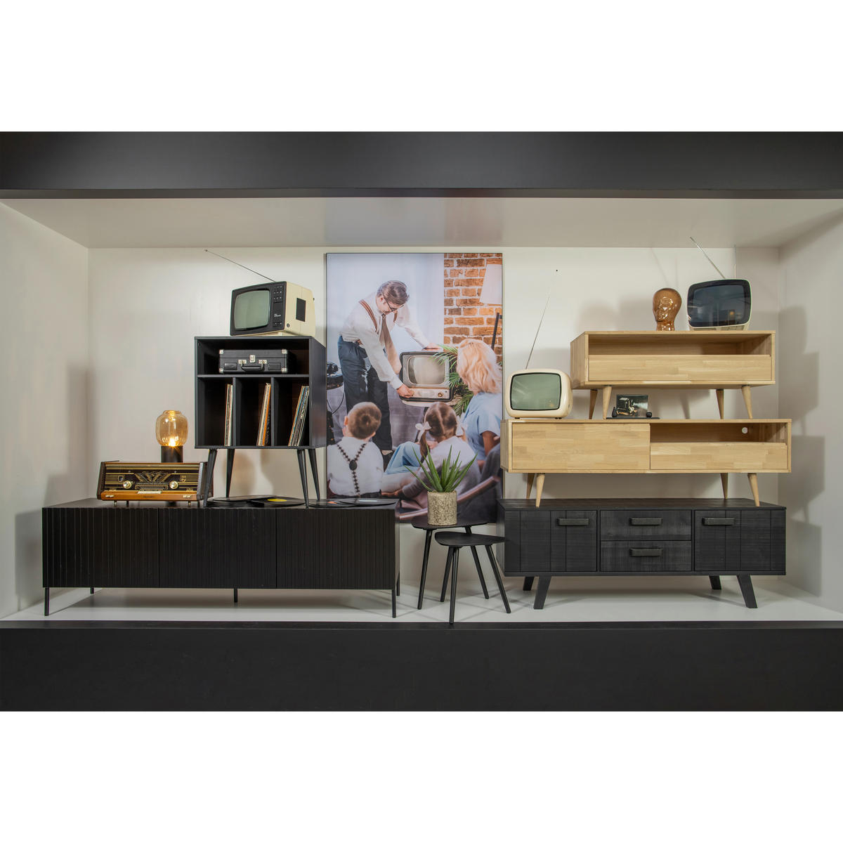 KOMMODE James  in 60/83/44 cm  - Walnussfarben/Schwarz, Design, Holz/Holzwerkstoff (60/83/44cm) - Livetastic