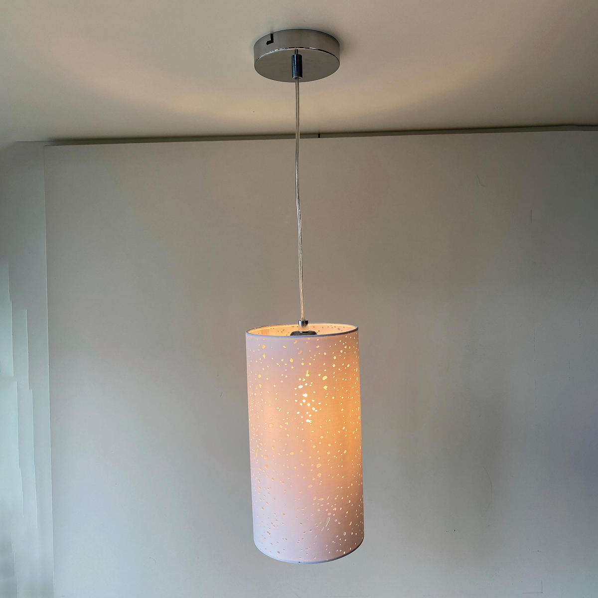 ZÁVĚSNÉ SVÍTIDLO, 16/150 cm  - bílá/barvy chromu, Design, kov/textil (16/150cm) - Fischer & Honsel