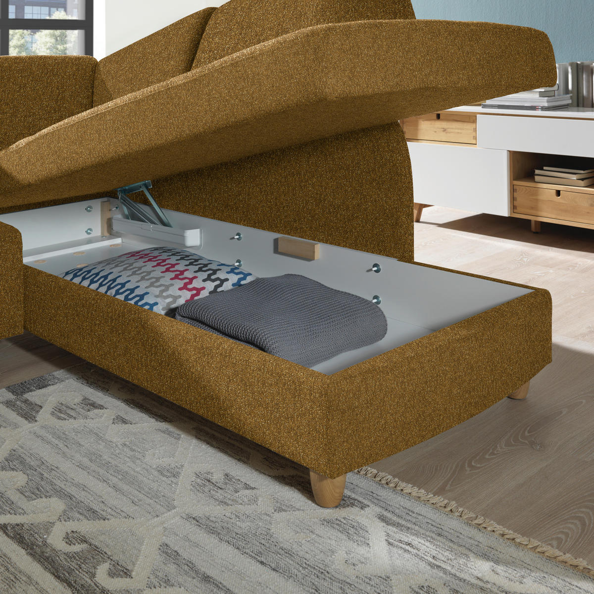 ECKSOFA  in Mikrovelours Senfgelb  227/208 cm  - Eichefarben/Rot, KONVENTIONELL, Holz/Textil (227/208cm) - Sedda