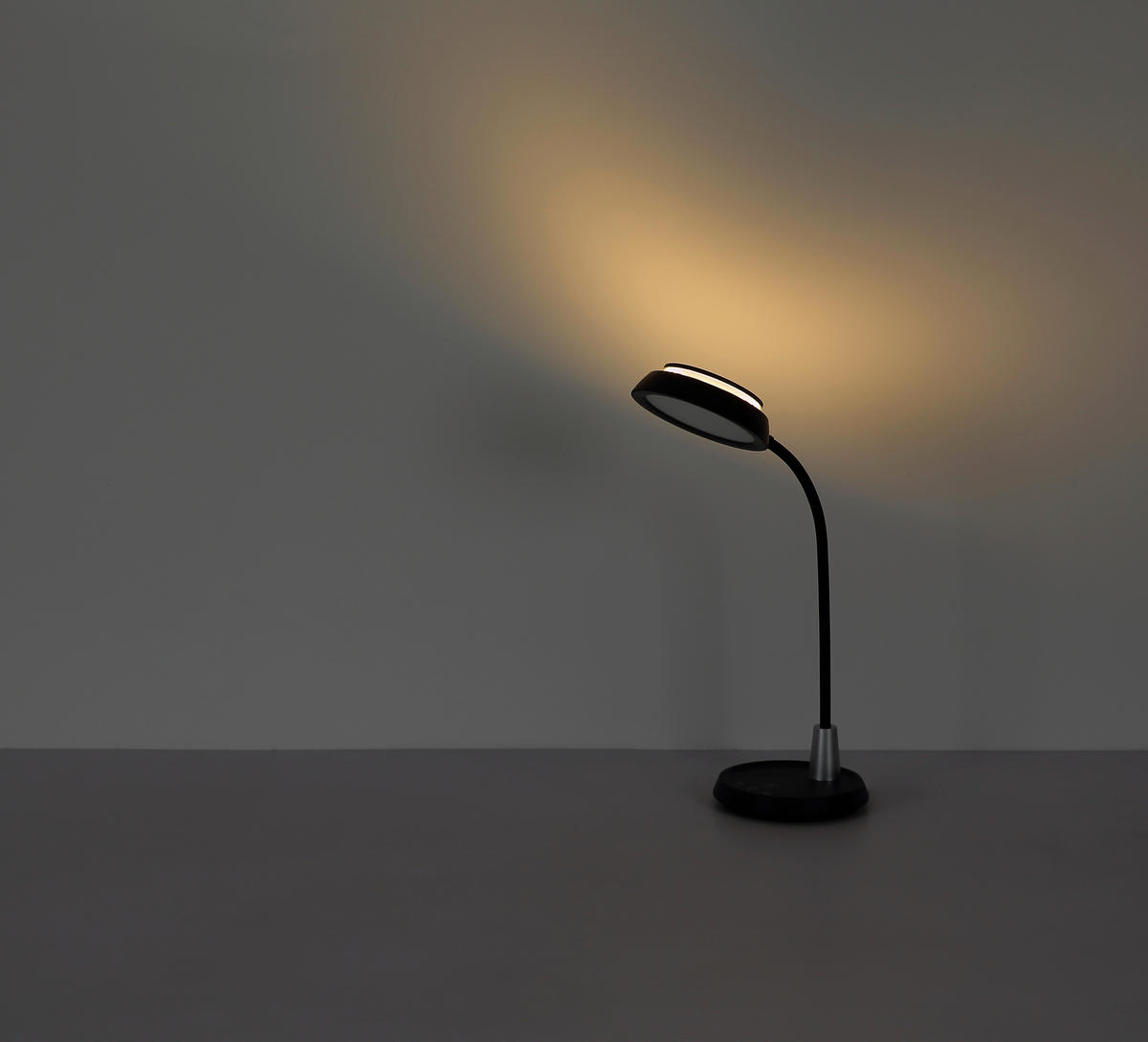 LED-TISCHLEUCHTE 30,6/17,2/44,8 cm   - Silberfarben/Schwarz, Design, Kunststoff (30,6/17,2/44,8cm) - Globo