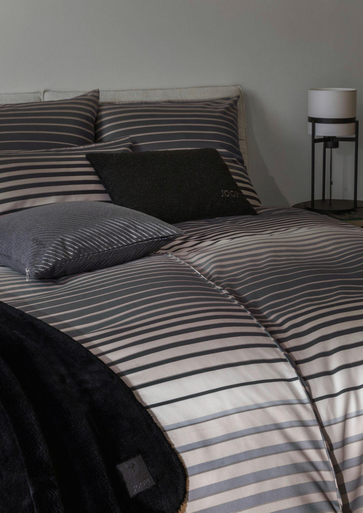 KISSENHÜLLE J! MODISH 50/50 cm  - Dunkelgrau/Anthrazit, Design, Textil (50/50cm) - Joop!