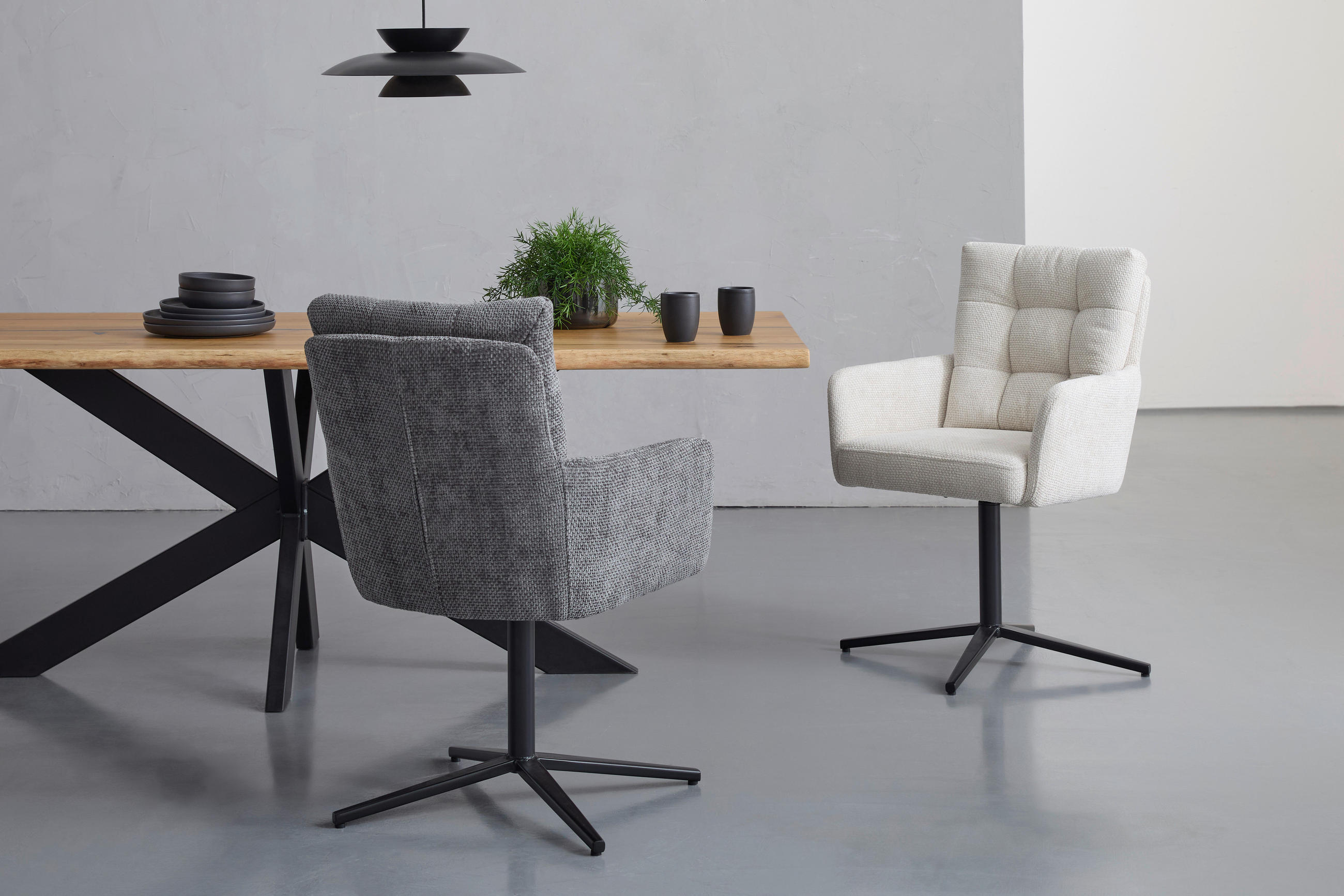 STOL MED ARMSTÖD järn chenille - beige/svart, Design, metall/textil (61/91,5/66cm) - Stylife