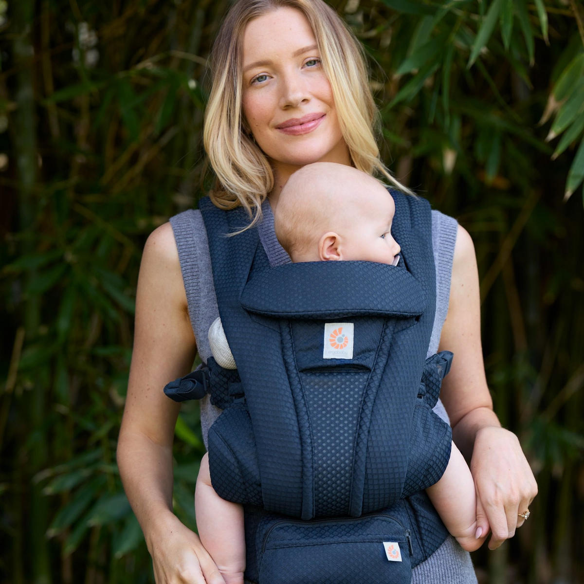 NOSILKA ZA DOJENČKA  Omni Deluxe Mesh  temno modra  - temno modra, Basics, tekstil (26.5/27.5/14.8cm) - Ergobaby