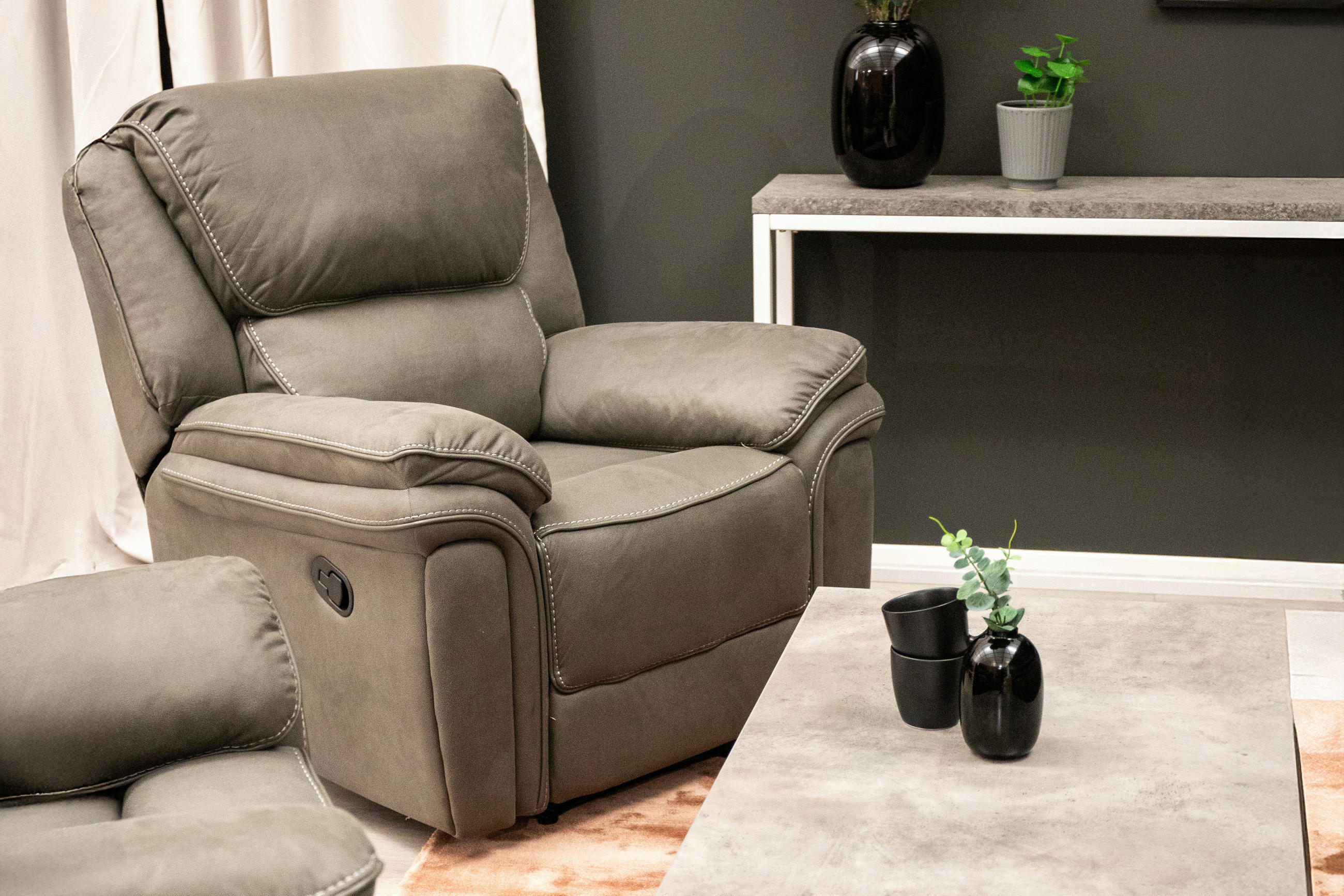 FERNSEHSESSEL  mit Auflage Lederlook (vegan) Grau, Schwarz  - Schwarz/Grau, Design, Kunststoff/Textil (98.5/96/99cm) - Livetastic