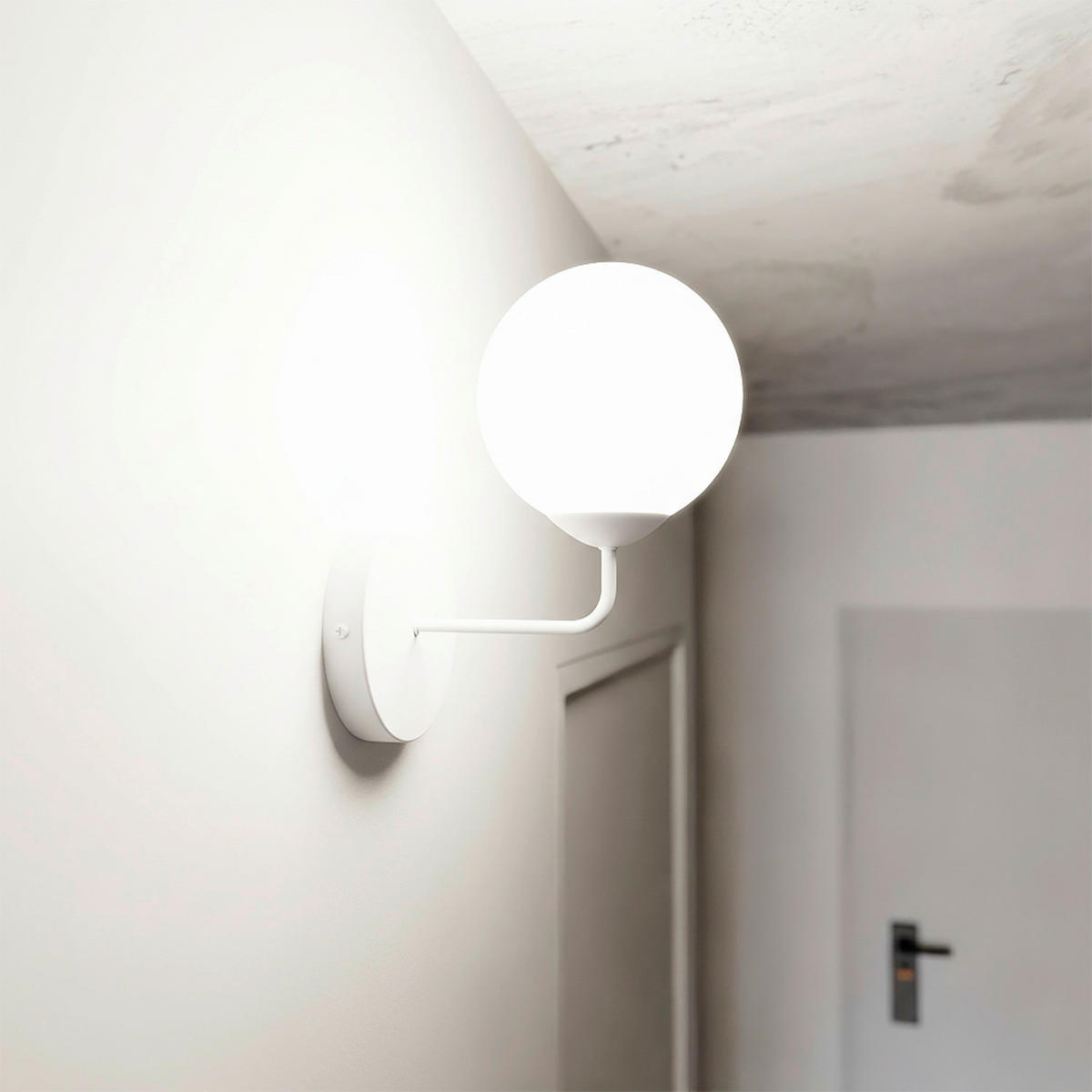 WANDLEUCHTE  14/14/17 cm    - Weiß, KONVENTIONELL, Glas/Metall (14/14/17cm)