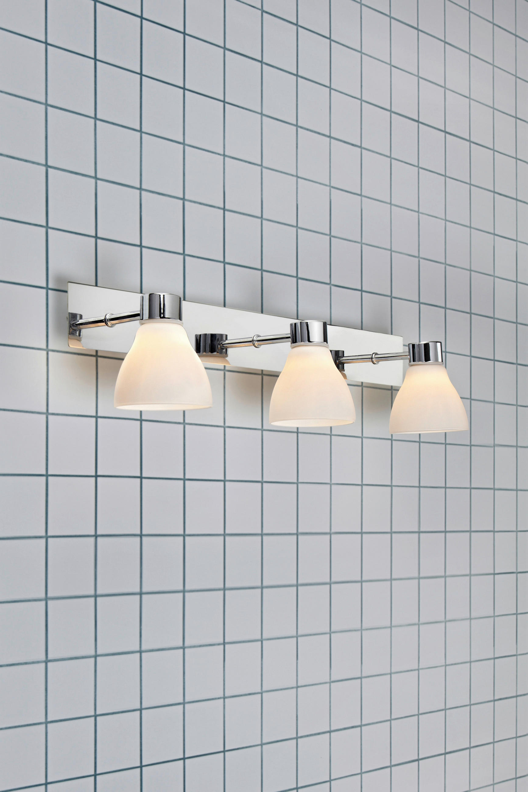 WANDLEUCHTE - Chromfarben/Opal, Basics (50/12/14.5cm) - Markslöjd