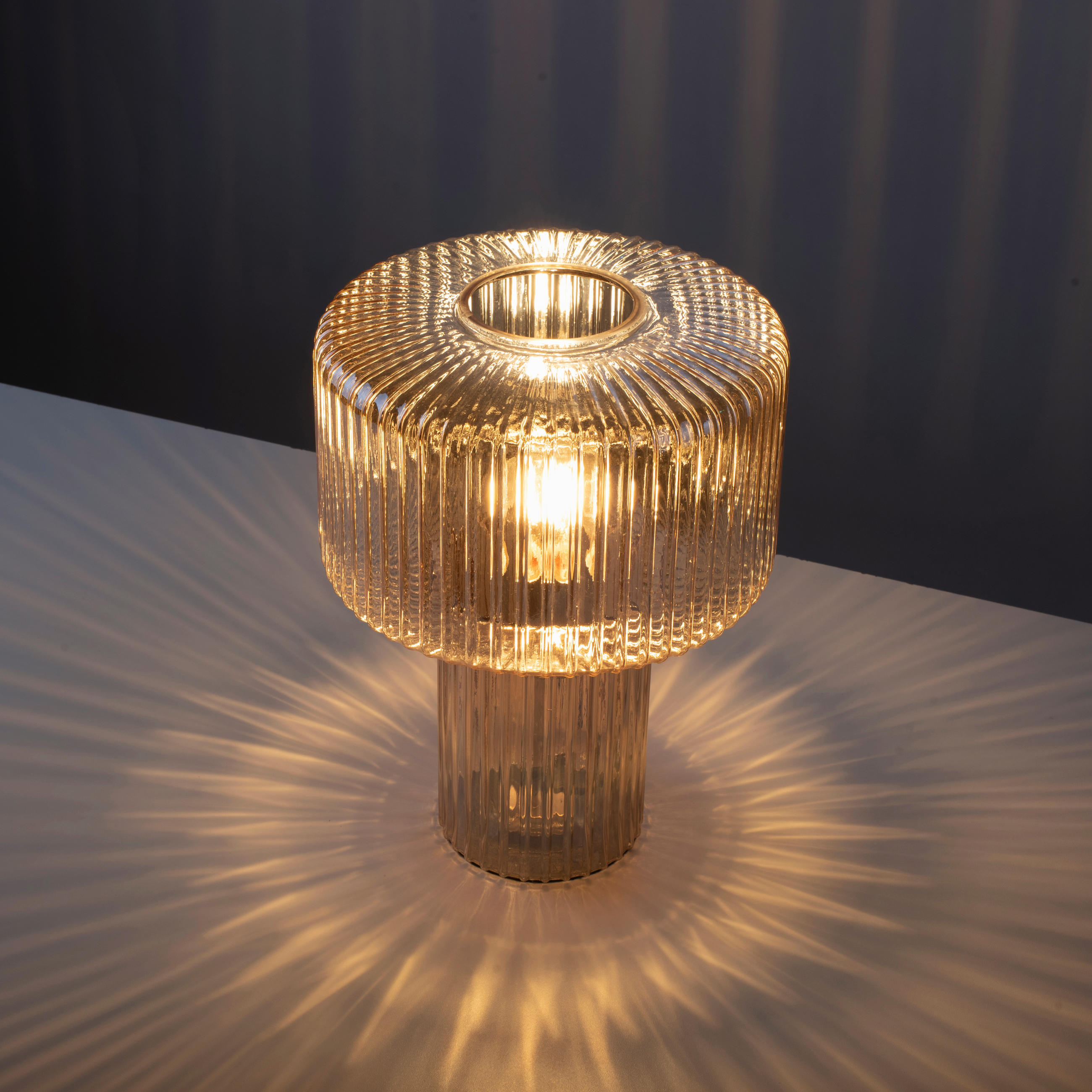 TISCHLEUCHTE 25/25/34 cm - Bernsteinfarben, LIFESTYLE, Glas/Kunststoff (25/25/34cm)