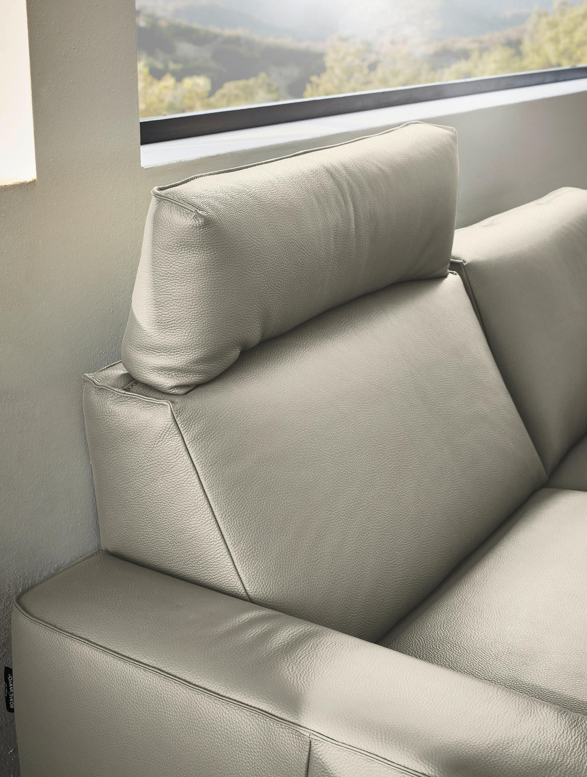 2,5-SITZER in Leder Cappuccino  - Schwarz/Cappuccino, Design, Leder/Metall (200/102/92cm) - Johann Jakob