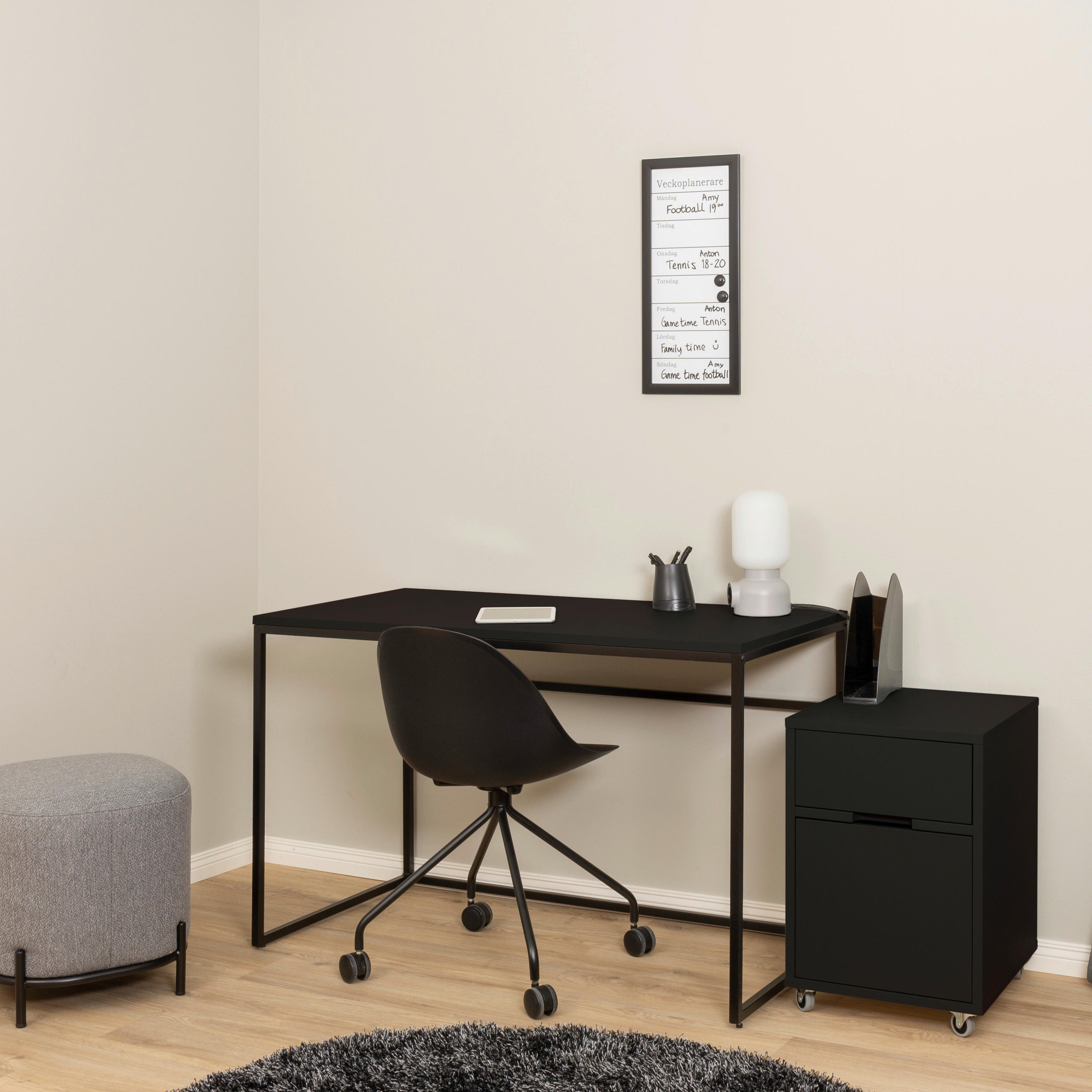 SCHREIBTISCH 118/60/75 cm  in Schwarz  - Schwarz, Design, Holzwerkstoff/Metall (118/60/75cm)
