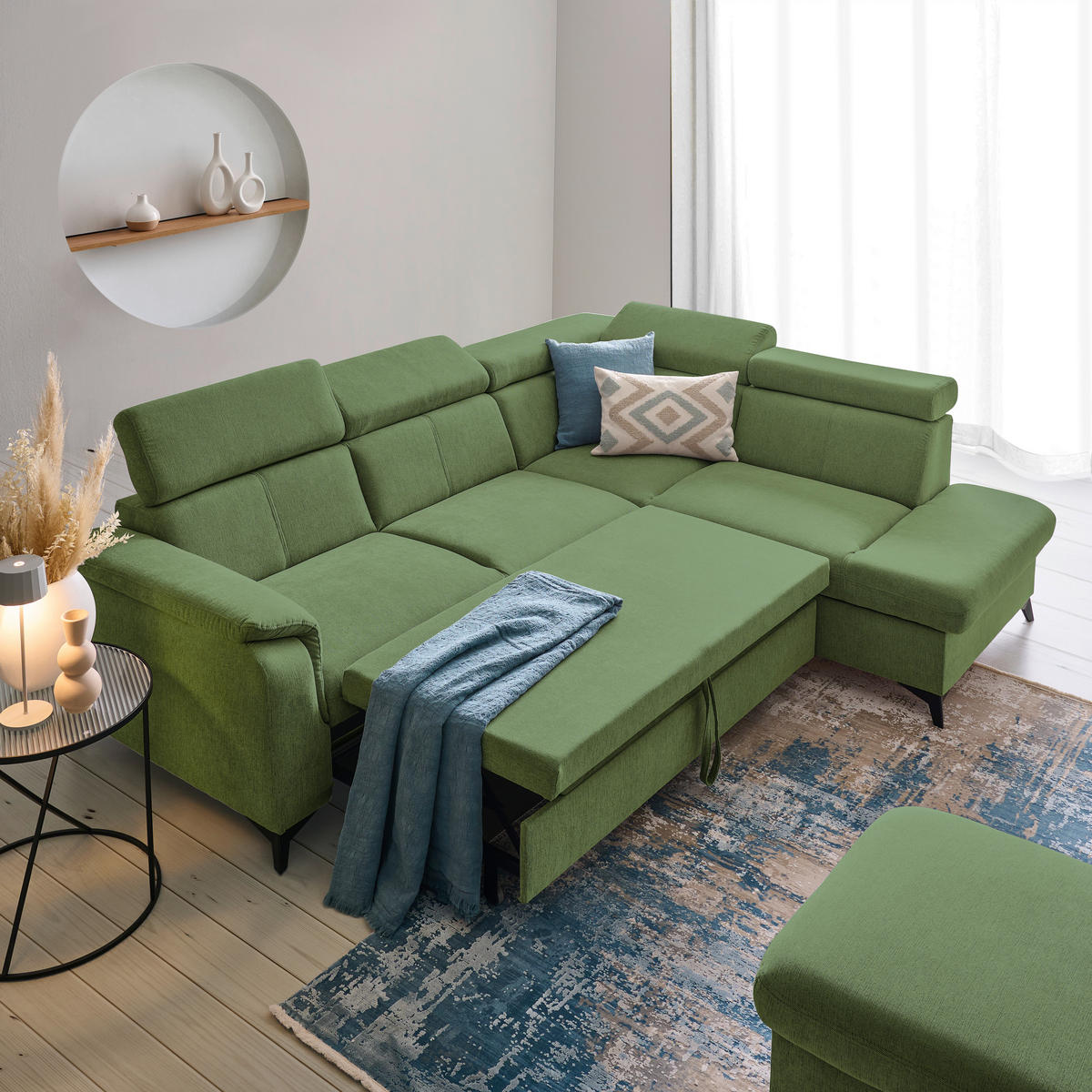 Ecksofa inkl. Funktionen in Chenille Hellgrün  - Schwarz/Hellgrün, Design, Textil/Metall (260/203cm) - Stylife