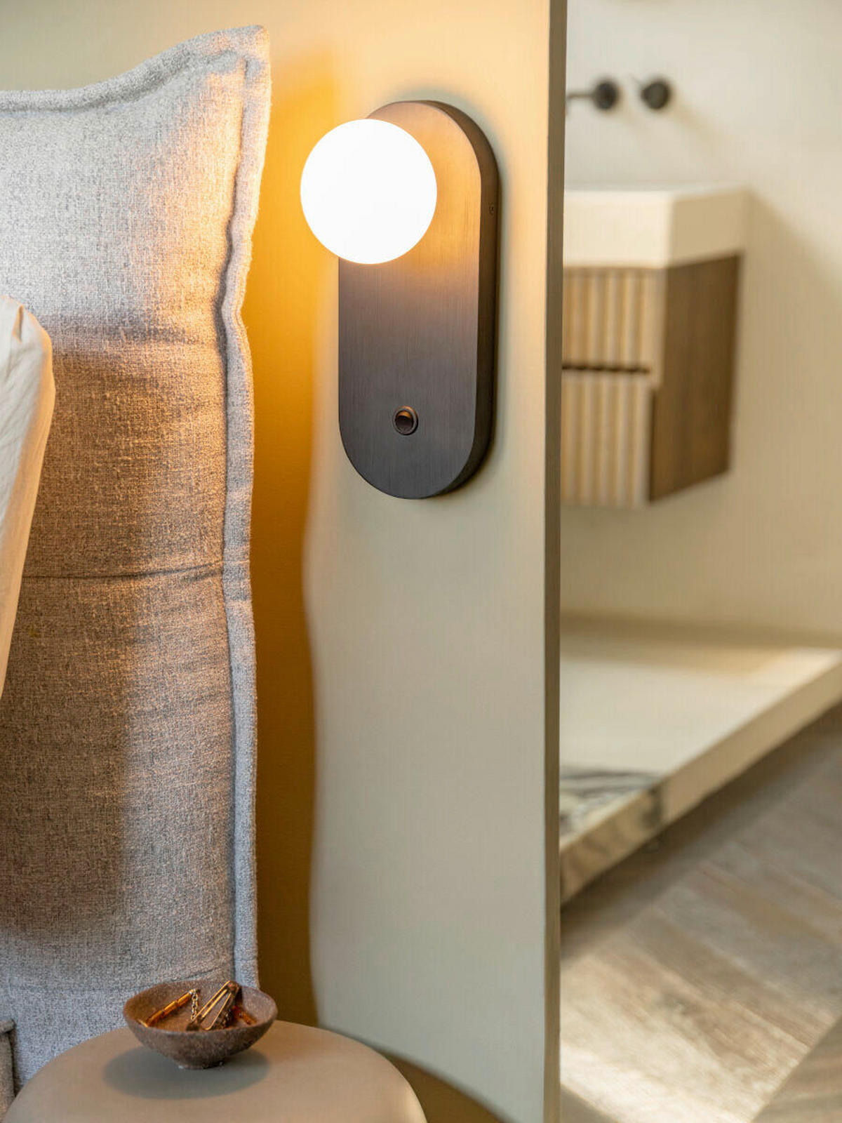 VÄGGLAMPA Good & Mojo 12.5/12.5/30 cm   - svart, Trend, trä/glas (12.5/12.5/30cm) - Good & Mojo