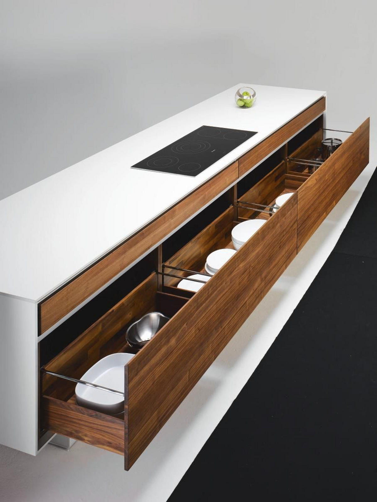 EINBAUKÜCHE VAO  - Nussbaumfarben, Design, Holz - Team 7