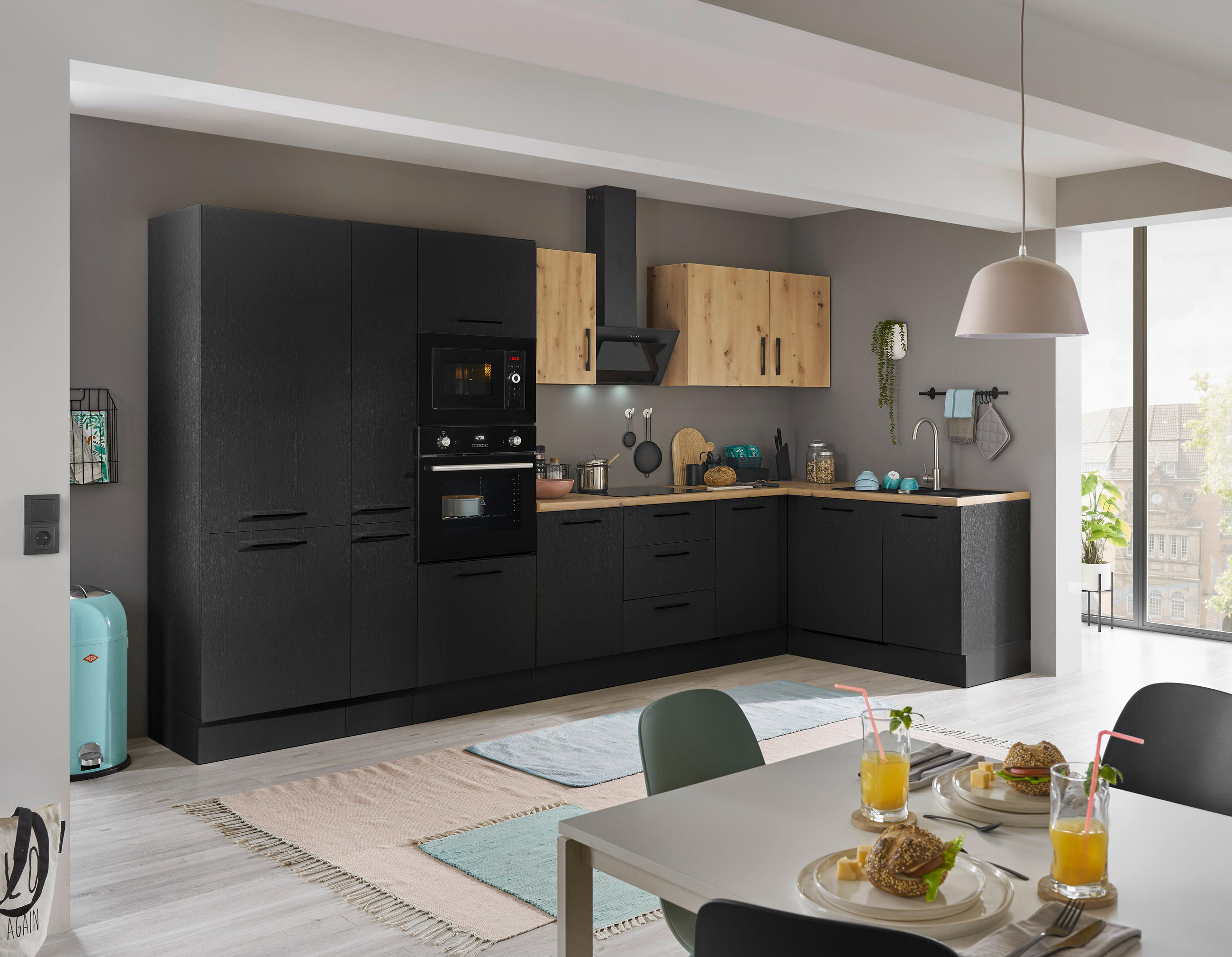 P & B Eckküche Schwarz, Eiche Artisan 370x175 cm