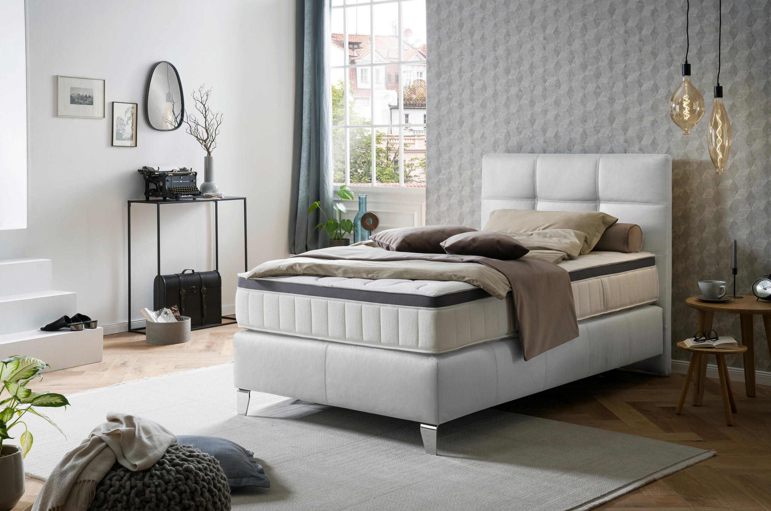 BOXSPRINGBETT 120/200 cm  in Weiß  - Chromfarben/Weiß, KONVENTIONELL, Leder/Textil (120/200cm) - Novel