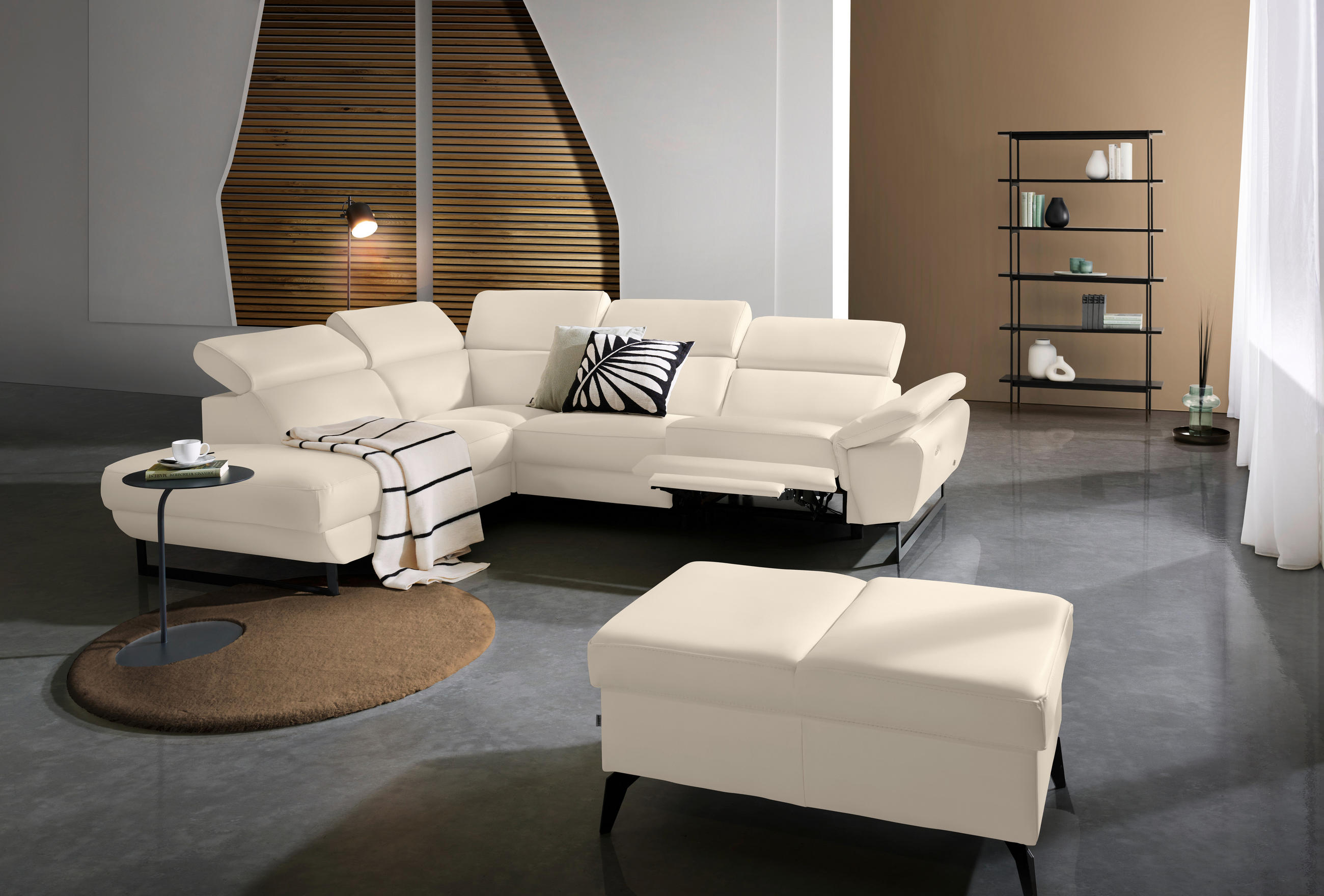 Thumbnail - Celina Home Ecksofa, Beige, Leder, Echtleder, Rindleder, Spaltleder, 5-Sitzer, Ottomane links, L-Form, 281x225 cm, Made ...