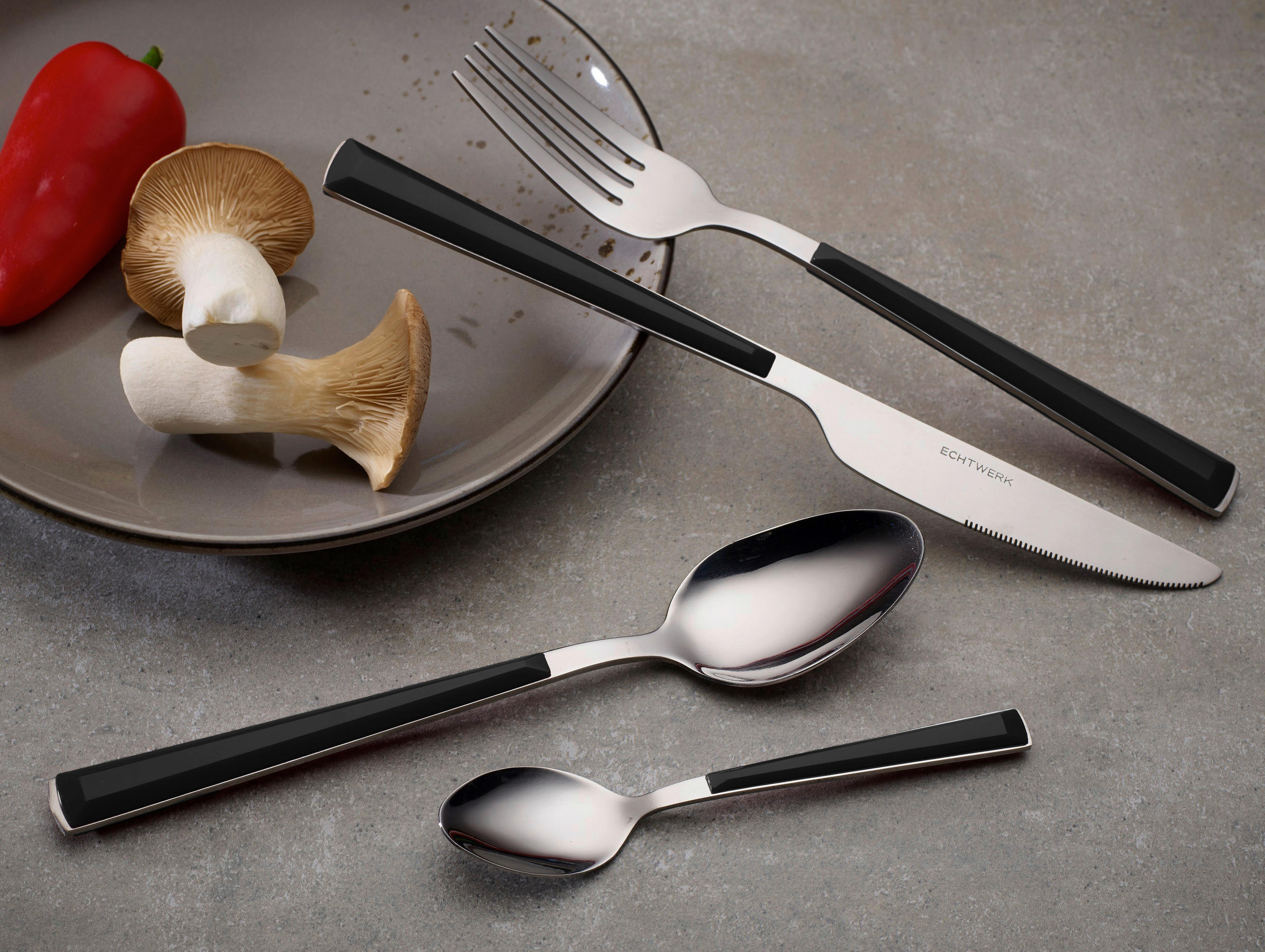 BESTECKSET 16-teilig Edelstahl  - Silberfarben/Schwarz, Basics, Kunststoff/Metall - Echtwerk