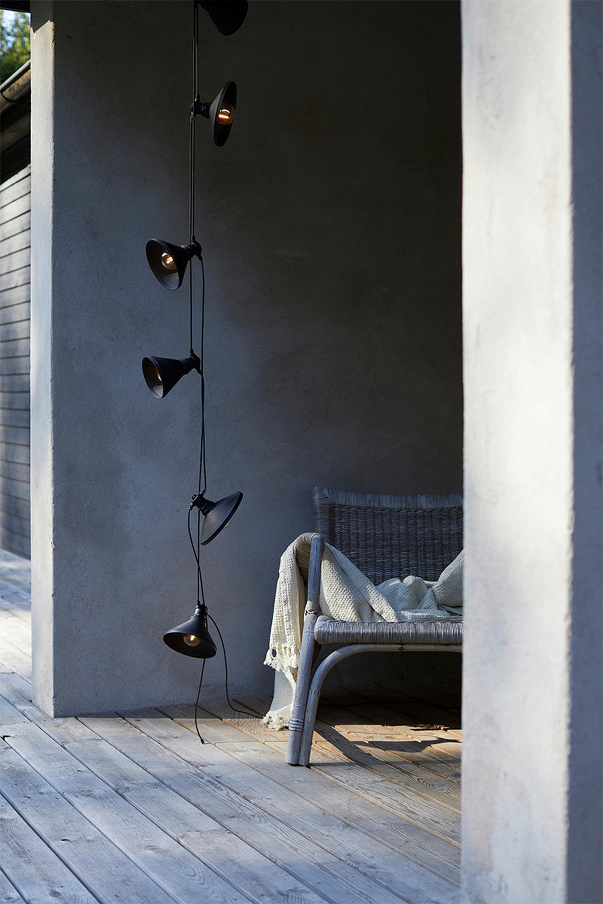 HÄNGLAMPA UTOMHUS Daphne 16/16 cm  - Klassisk, metall (16/16cm)