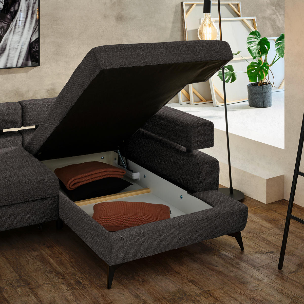 ECKSOFA in Chenille Dunkelbraun  - Dunkelbraun/Schwarz, Konventionell, Textil/Metall (265/184cm) - Hom`in