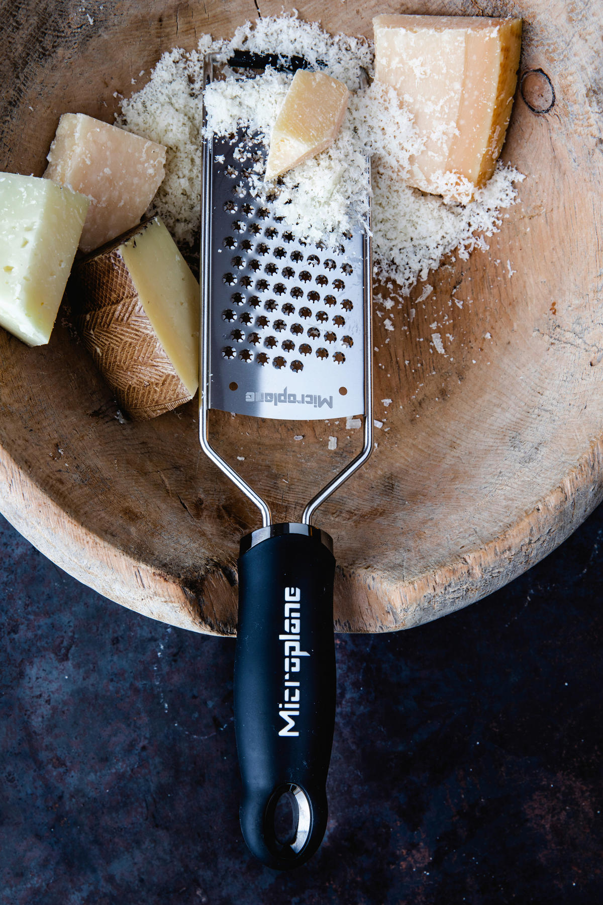 STRGALNIK  GOURMET       31,2/7,5/3 cm            - črna, Basics, kovina/umetna masa (31,2/7,5/3cm) - MICROPLANE