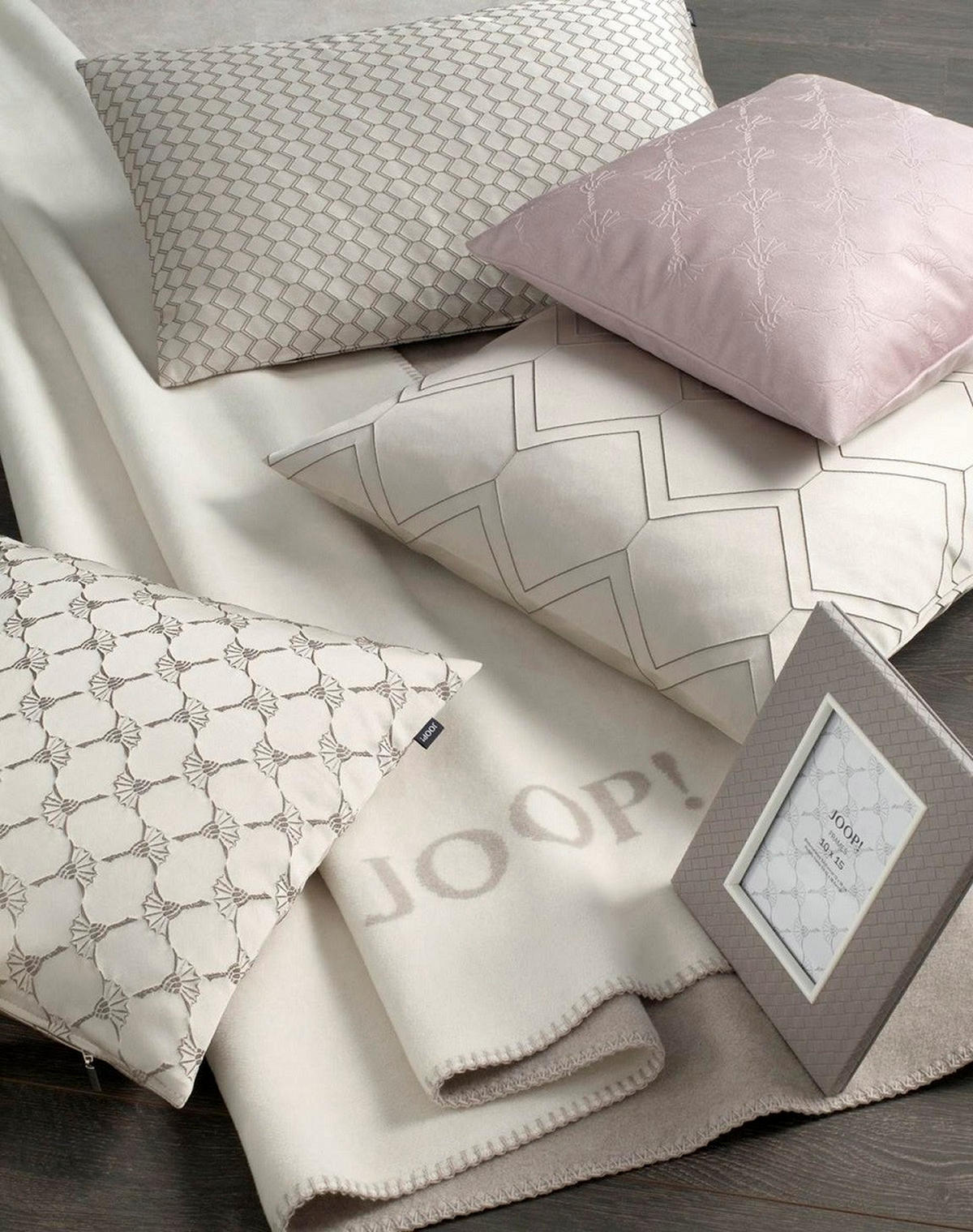 ODEJA  UNI DOUBLEFACE  150/200 cm       bela, bež  - bela/bež, Konvencionalno, tekstil (150/200cm) - Joop!