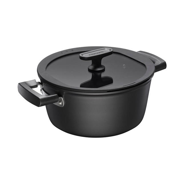LONEC  HARD FACE  3,5 l  kovina  22 cm  - črna, Basics, kovina (22cm) - Fiskars
