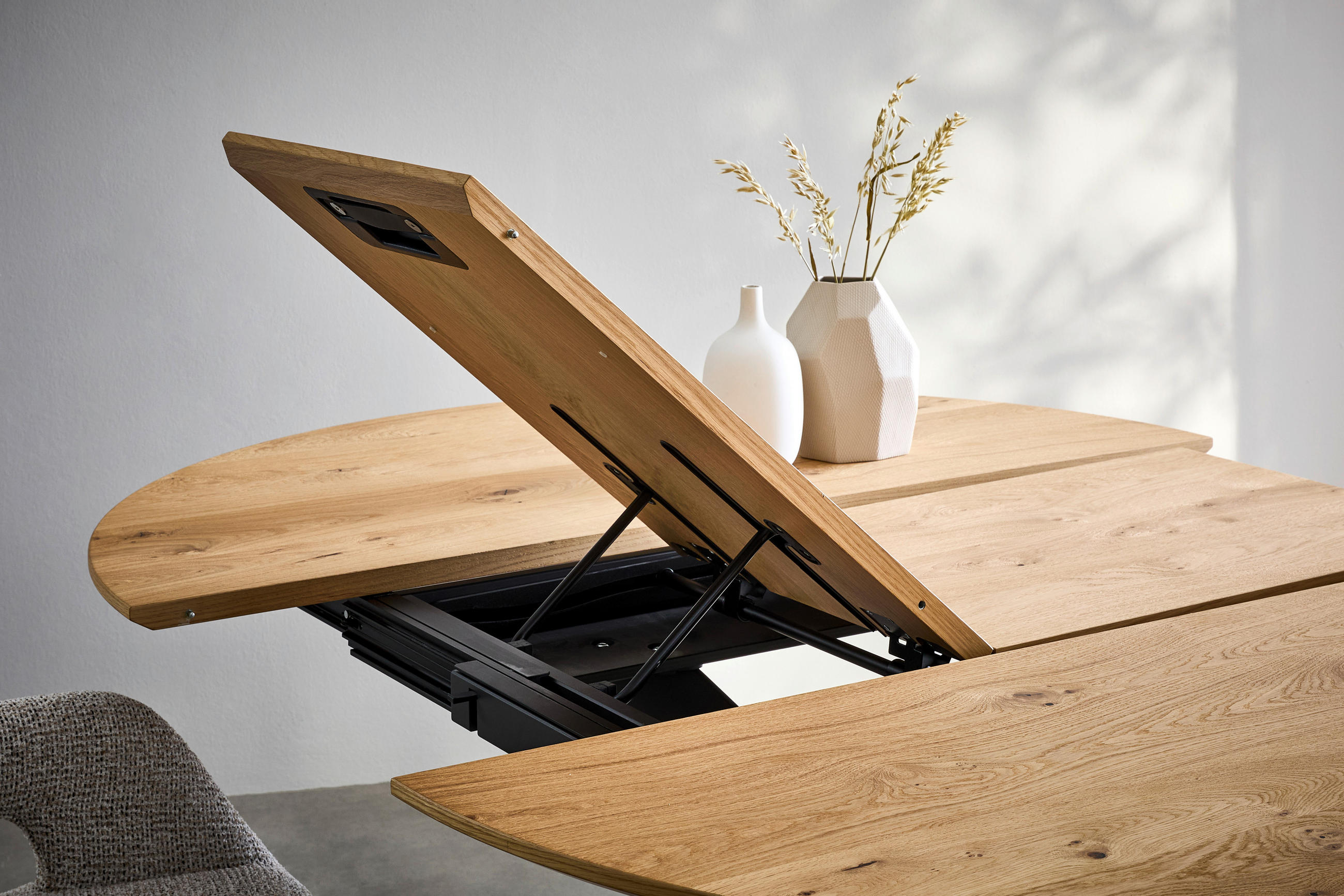 Thumbnail - Venjakob Esstisch, Anthrazit, Eiche, Holz, Metall, Wildeiche, furniert, rund, X-Form, 140x75x140 cm, Goldenes M, Made in...