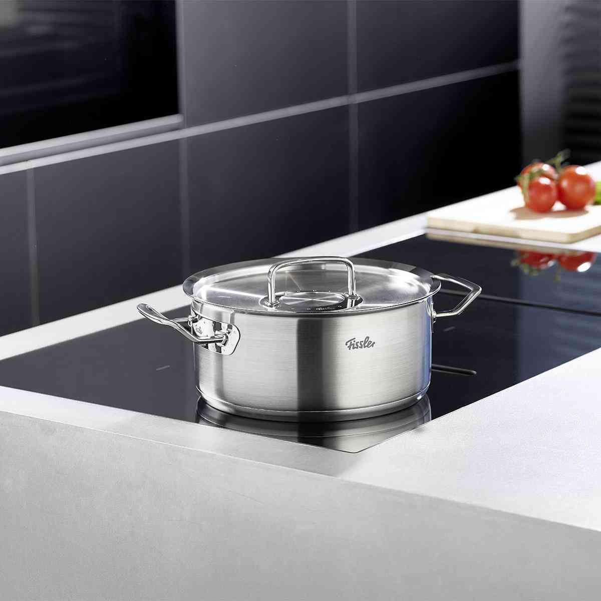 KOCHTOPFSET + GRATIS PFANNE Profi Collection 6-teilig  - Silberfarben, Design, Metall - Fissler