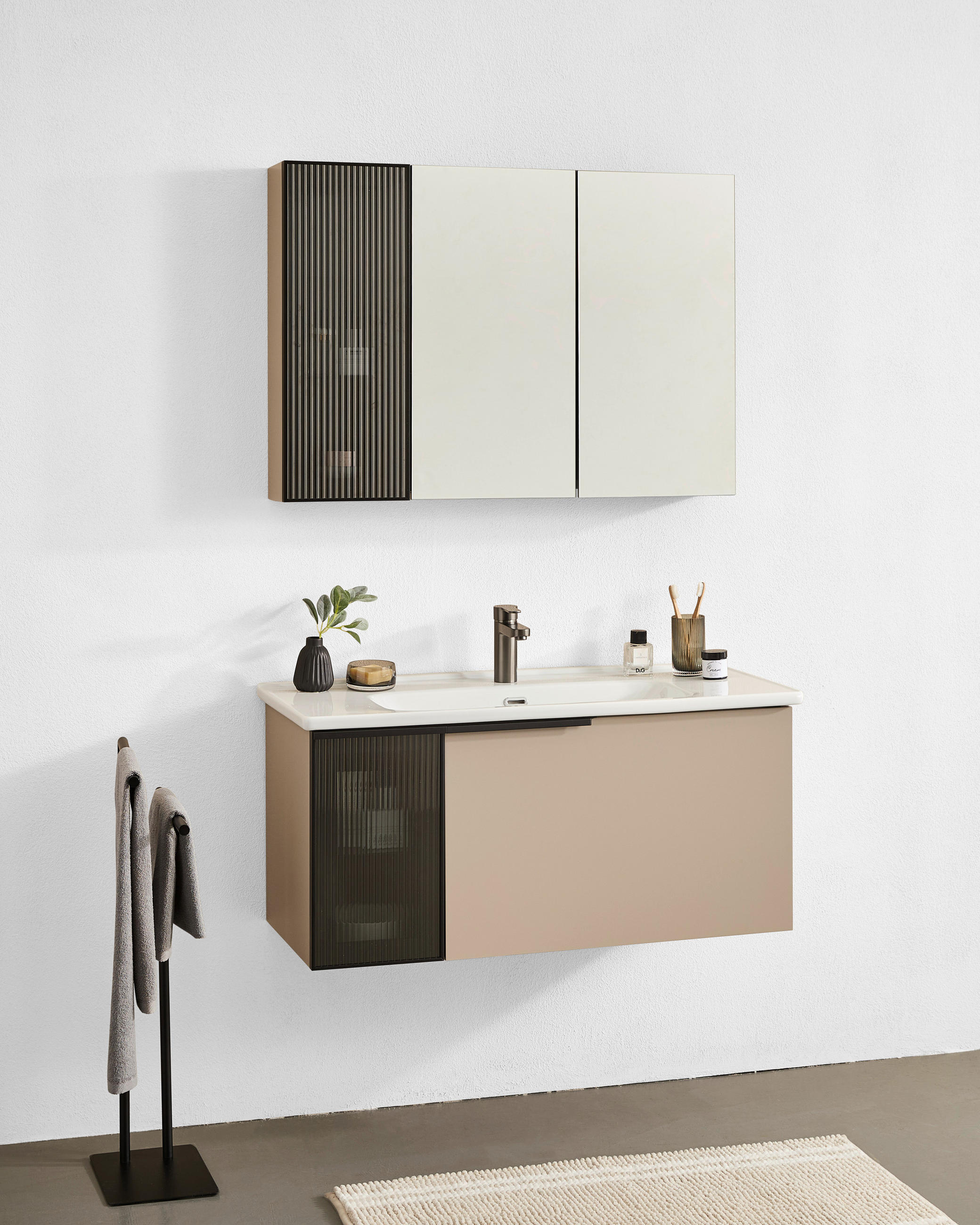 BADEZIMMER 3-teilig  in  - Weiß Hochglanz/Beige, MODERN, Glas/Keramik (100/114/45cm) - MID.YOU